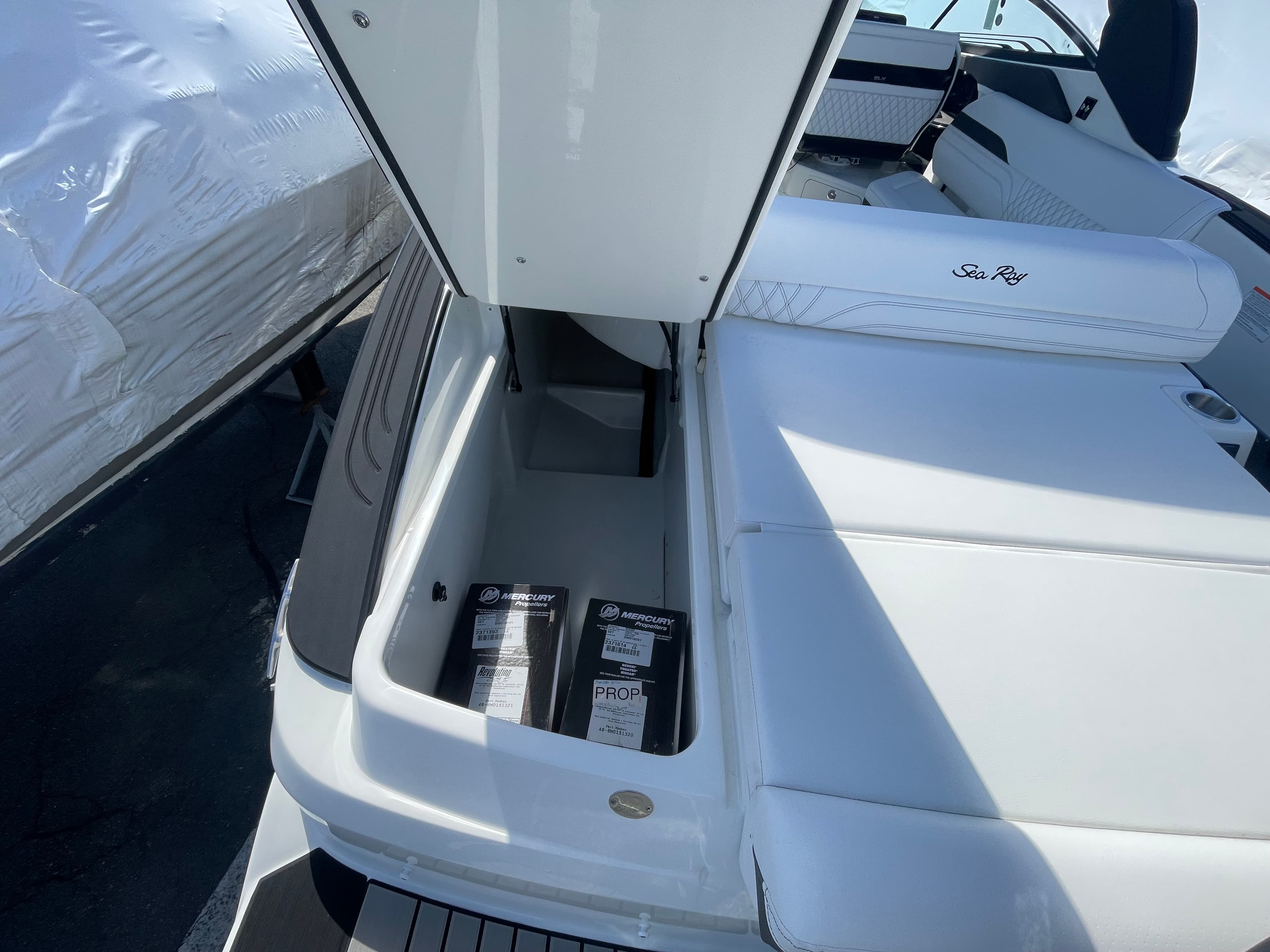2026 Sea Ray SLX 280 Outboard zum Verkauf in Danvers, Massachusetts Bowrider 3