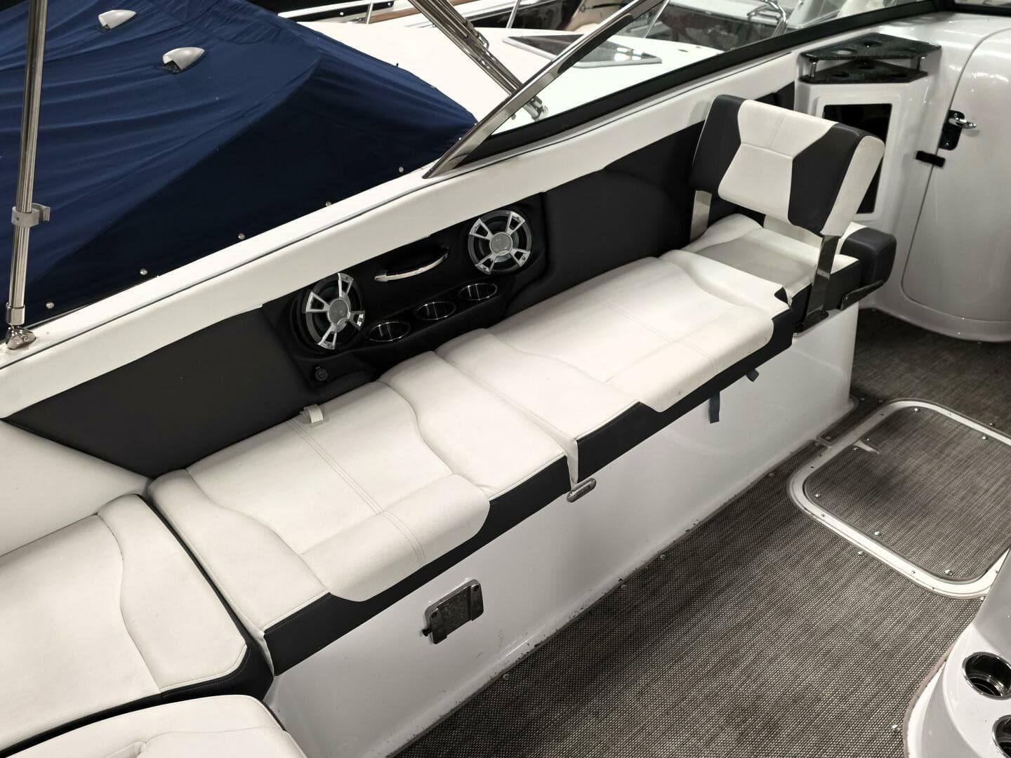 2018 Bryant Potenza à vendre à Charlevoix, Michigan Bowrider 5