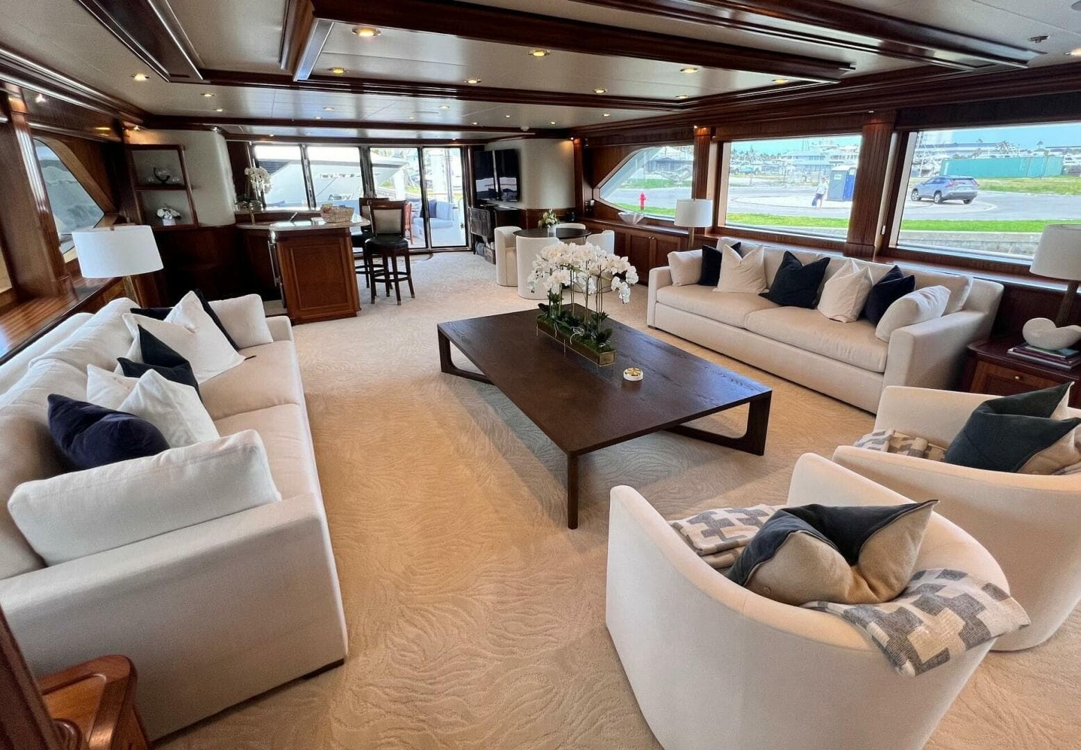 2004 Richmond Yachts 138' for Sale in Nassau, BS Motor Yacht 4
