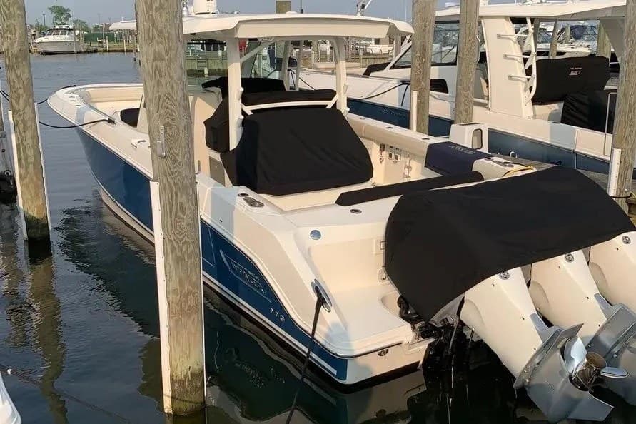 2019 Boston Whaler 380 Outrage for Sale in Lindenhurst, NY Center Console 4