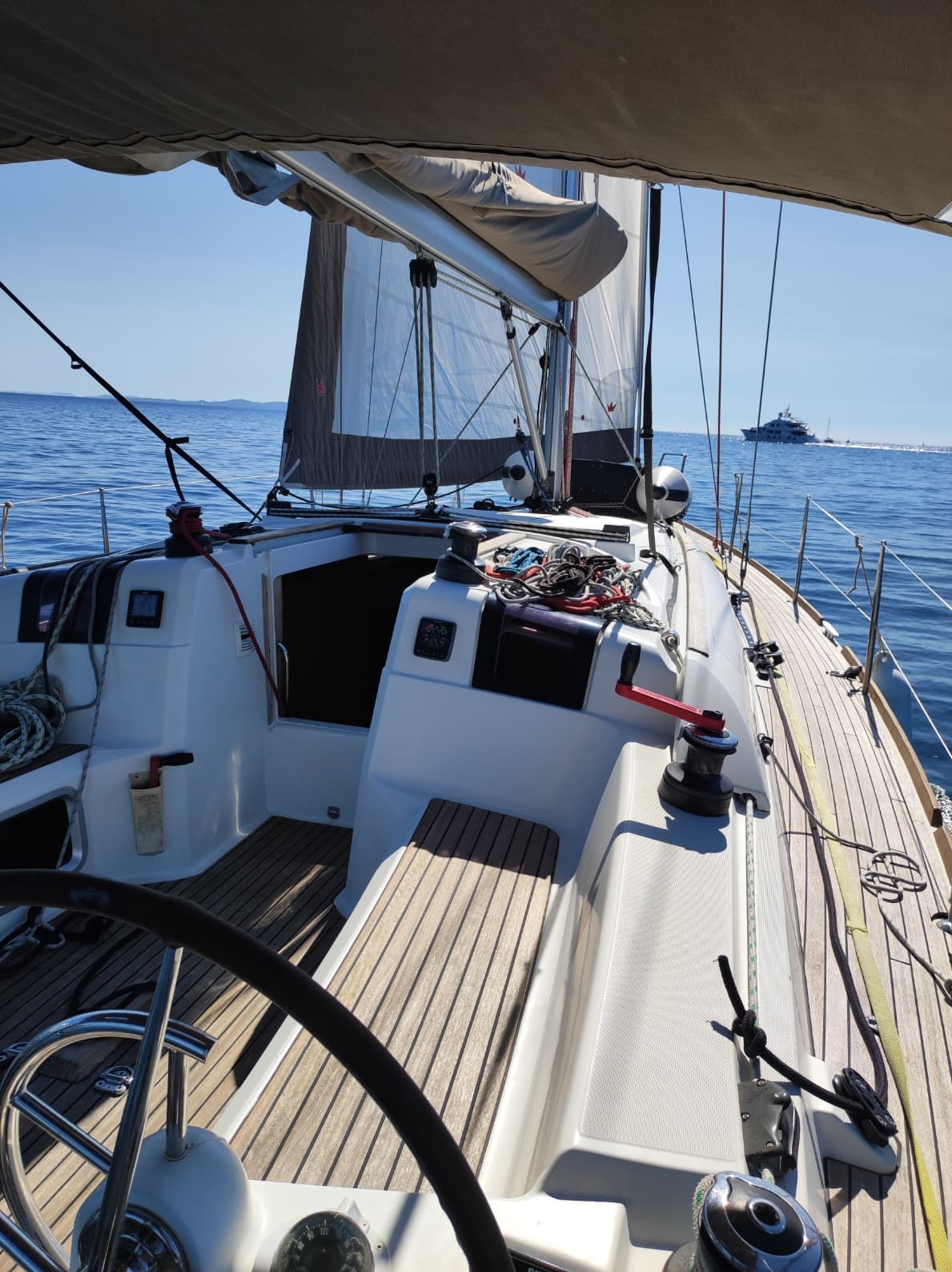 2012 Jeanneau Sun Odyssey 379 zum Verkauf in Toulon, FR Sloop 3