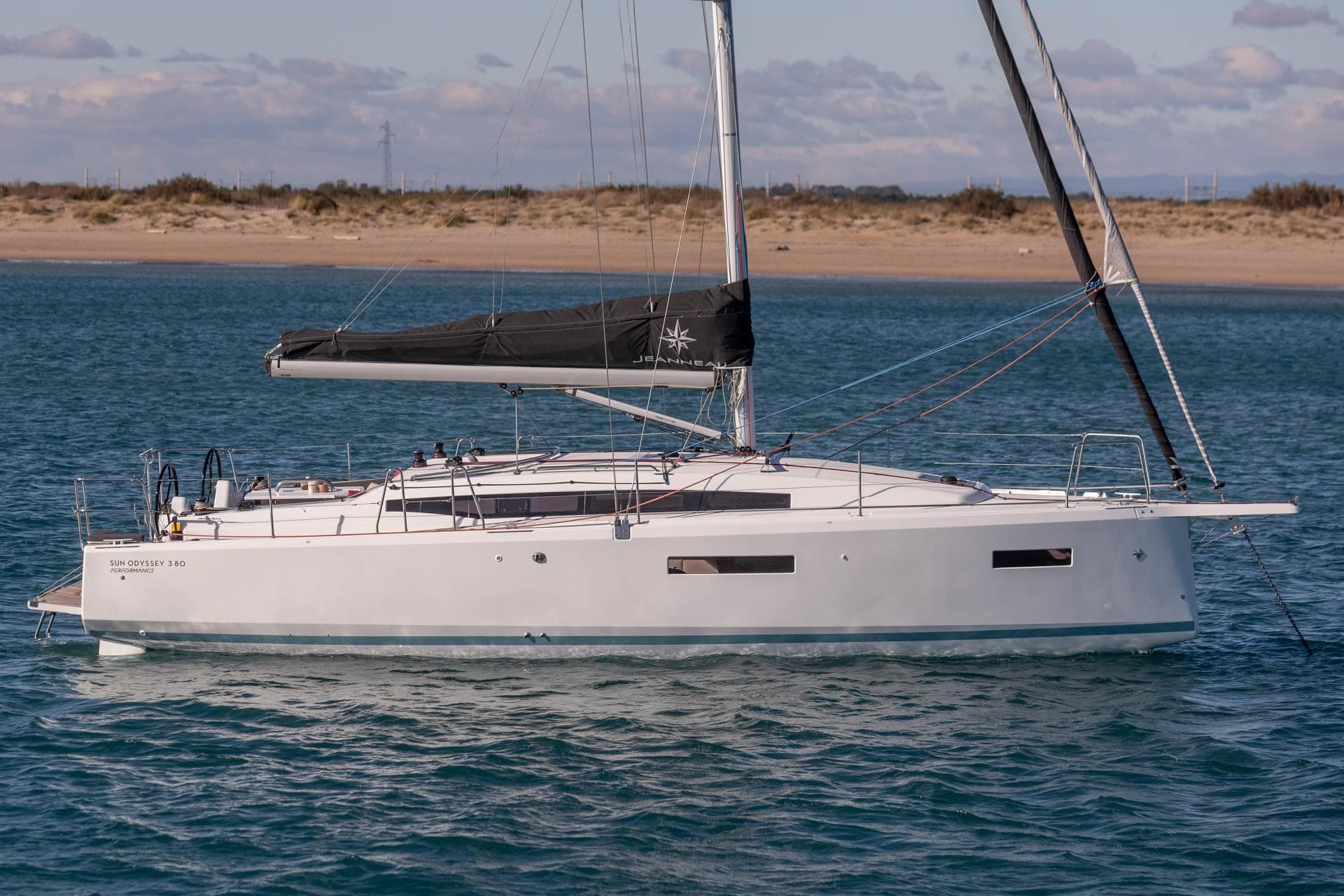 2024 Jeanneau Sun Odyssey 380 zum Verkauf in Nettuno, IT Racer/Performance