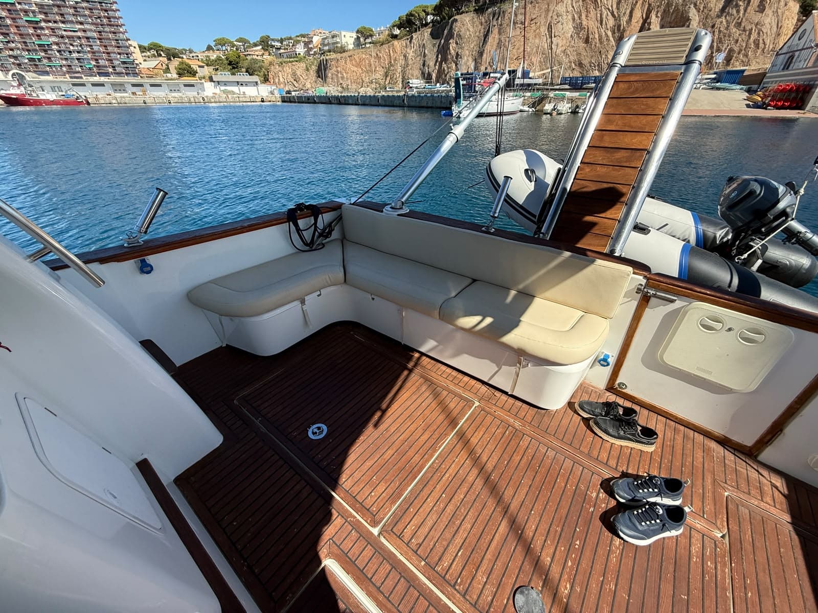 2003 Beneteau Antares 13.80 te koop in El Masnou, ES Motor Yacht 3