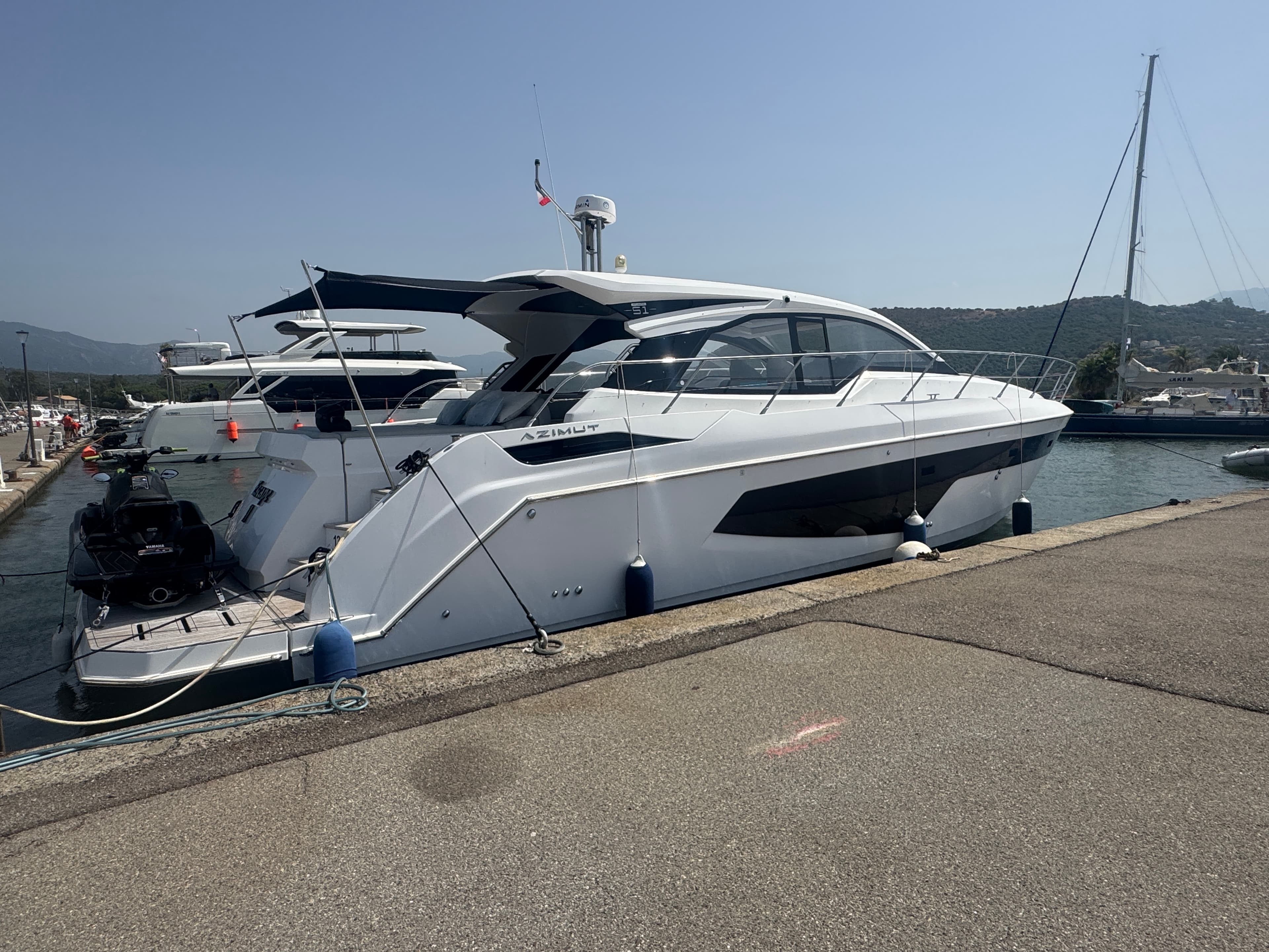 2023 Azimut Atlantis 51 for Sale in Saint-Florent, FR Express Cruiser 3