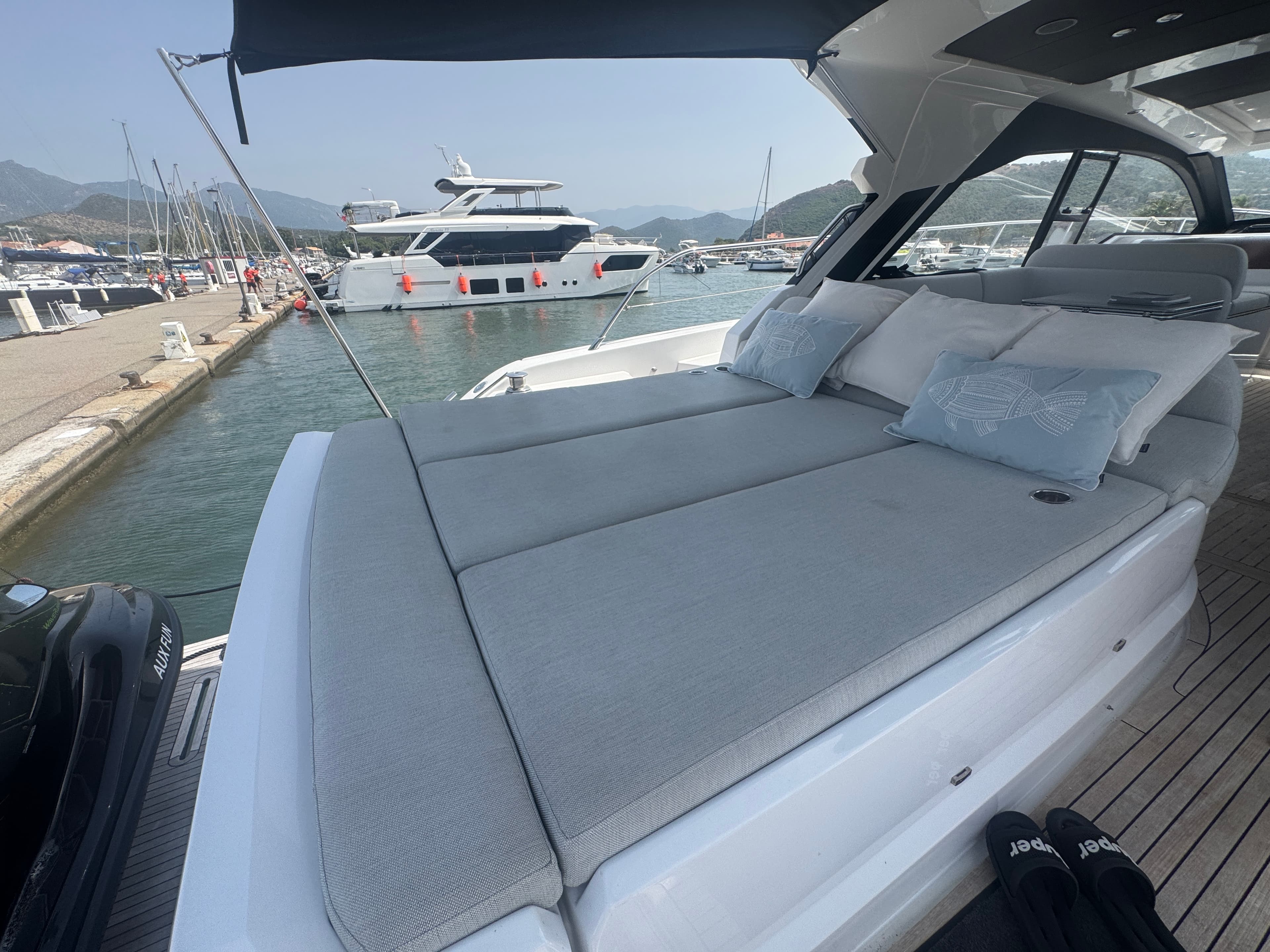 2023 Azimut Atlantis 51 for Sale in Saint-Florent, FR Express Cruiser 5