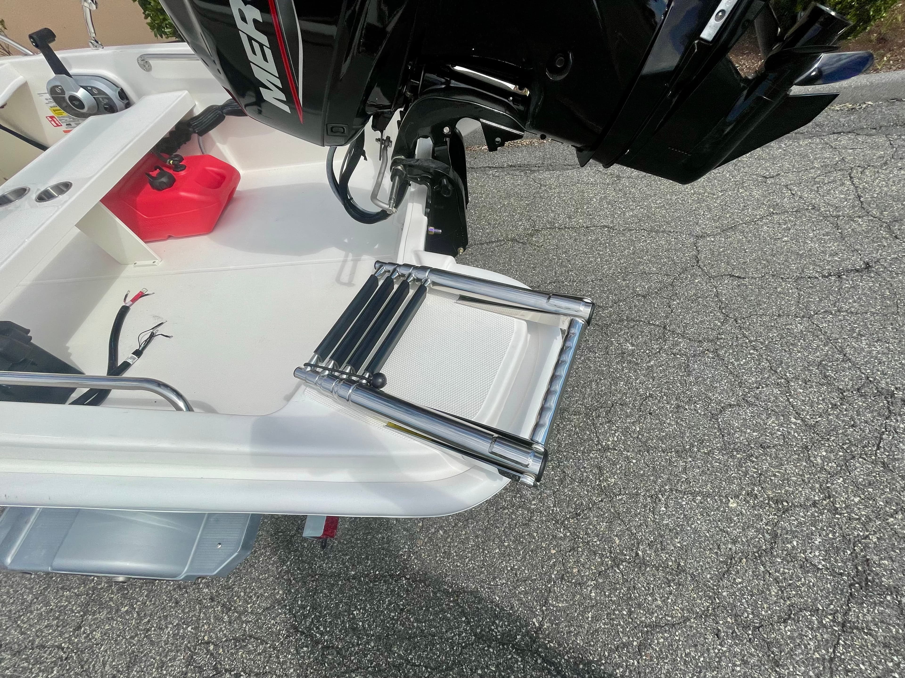 2027 Boston Whaler 130 Super Sport in vendita a Danvers, Massachusetts Bowrider 4