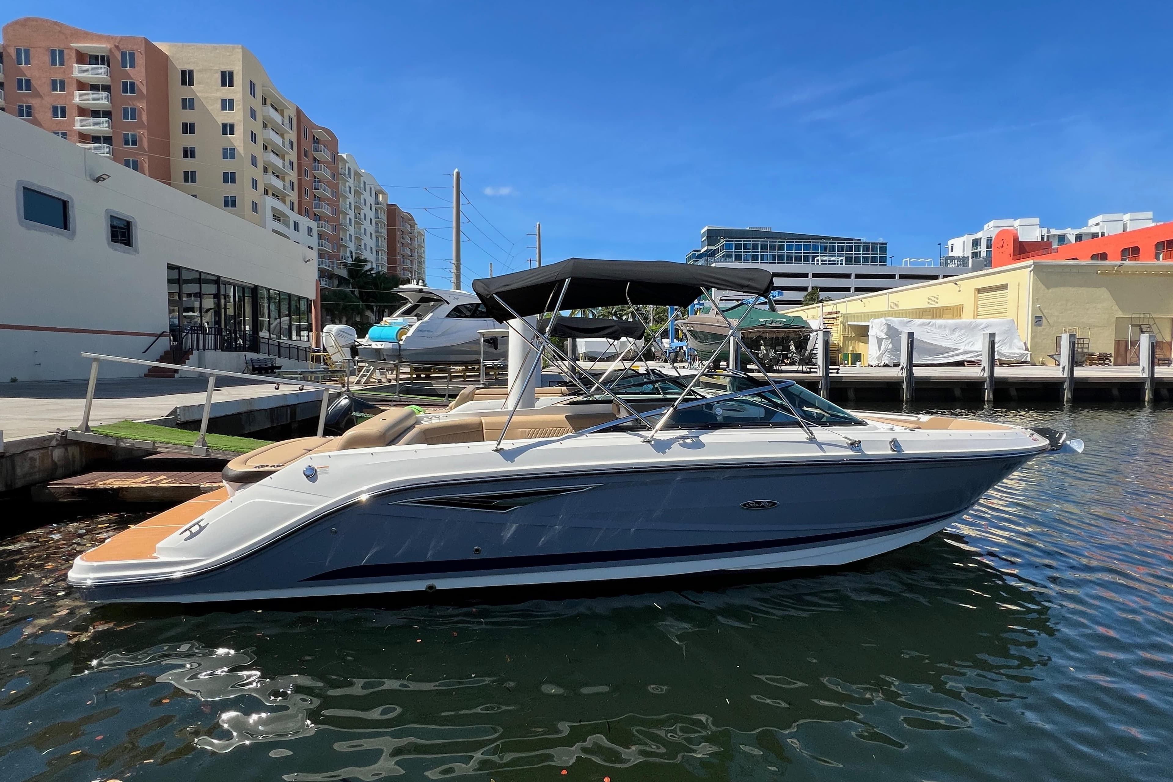 2020 Sea Ray SLX 280 in vendita a Aventura, Florida Bowrider 2