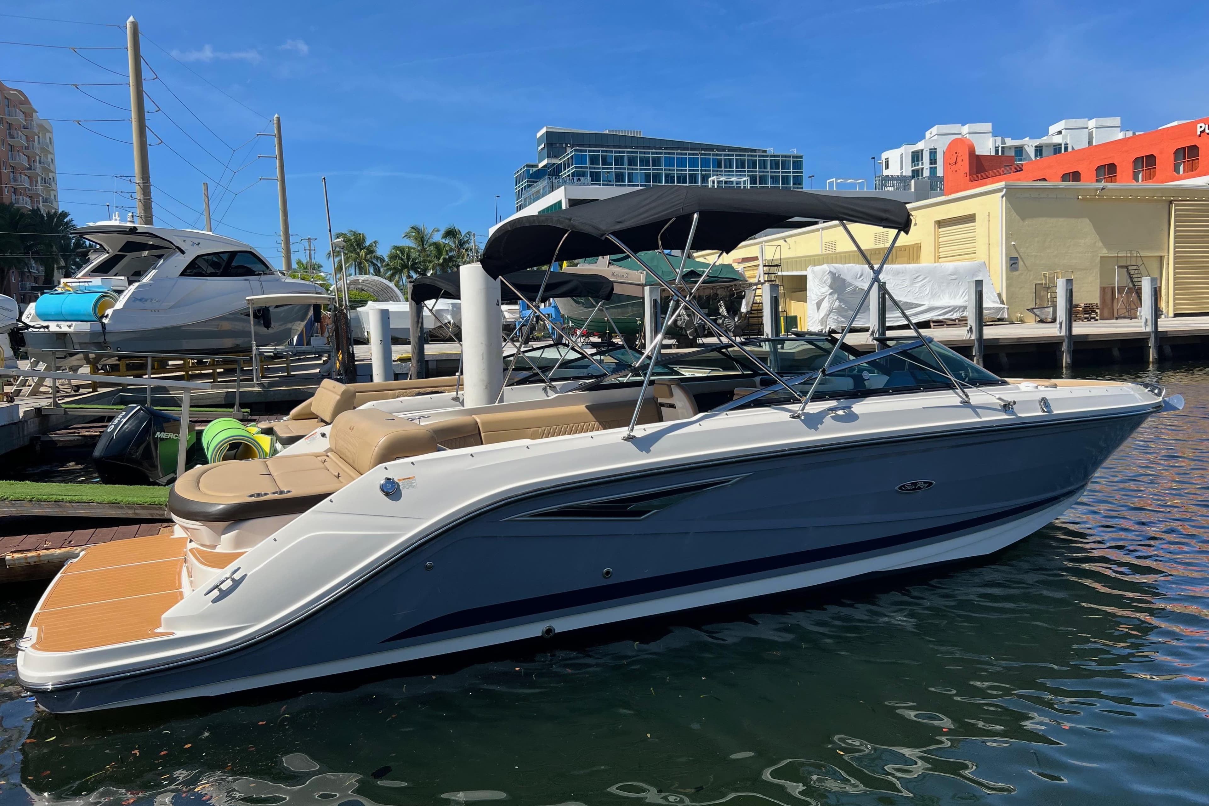 2020 Sea Ray SLX 280 in vendita a Aventura, Florida Bowrider 3