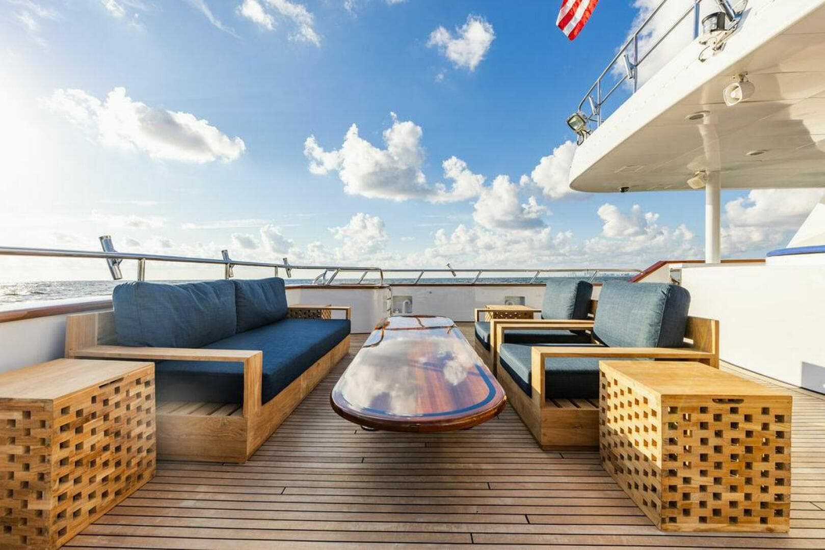 2009 Crystal Yachts 117 for Sale in Charleston, South Carolina Motor Yacht 4