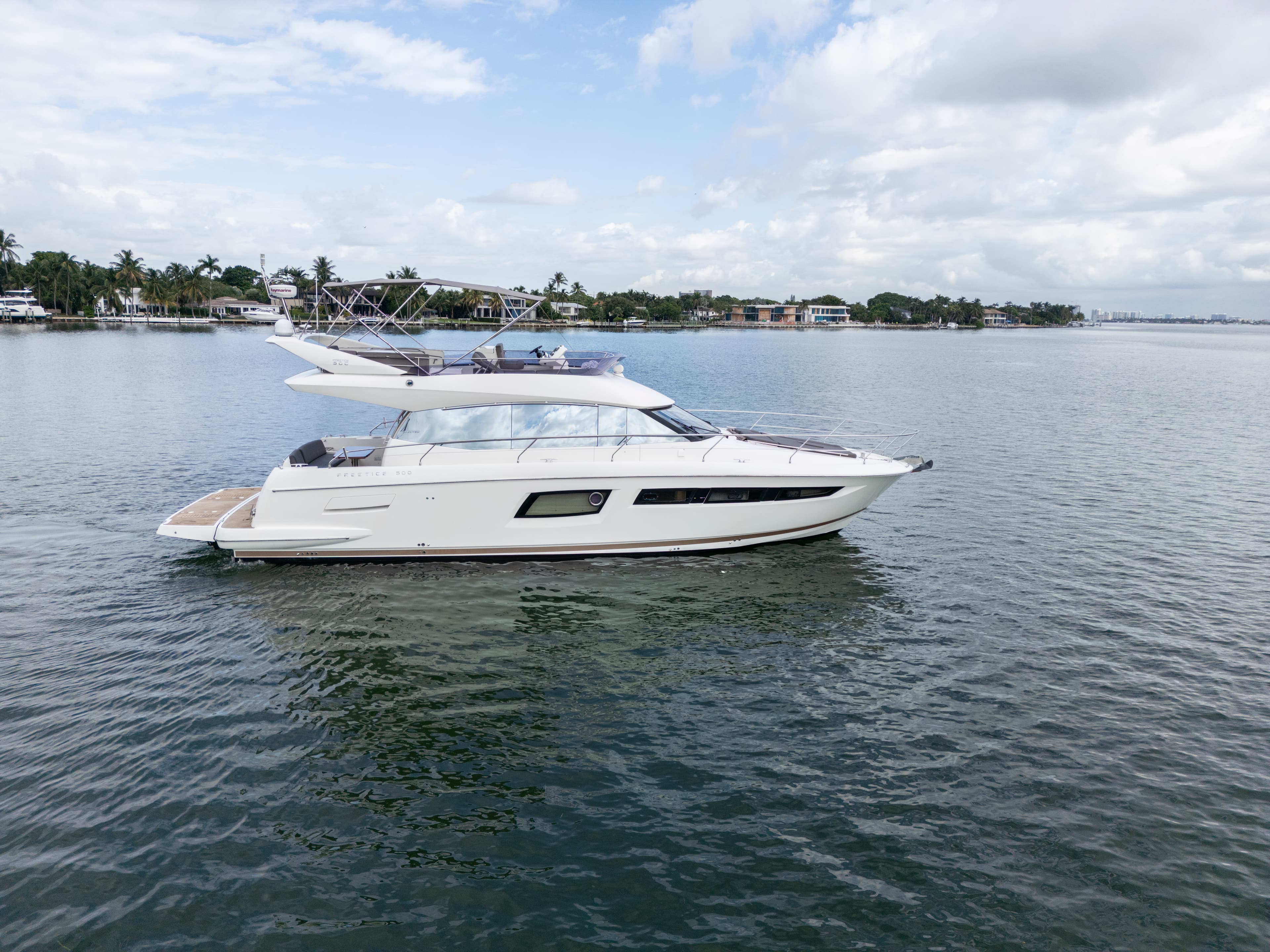 2016 Prestige 500 Fly for Sale in Fort Lauderdale, Florida Flybridge 4