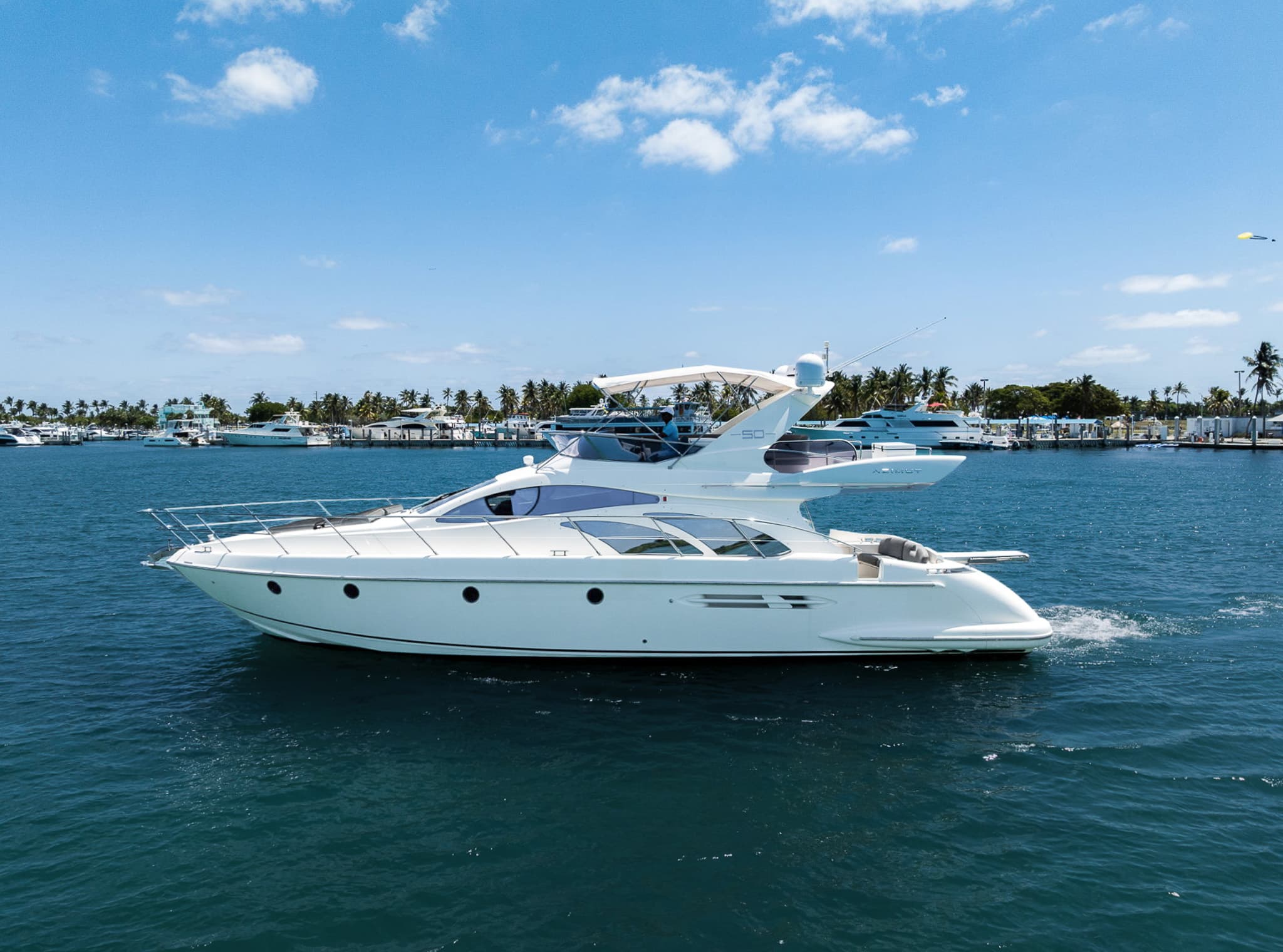 Azimut 50 Flybridge for Sale