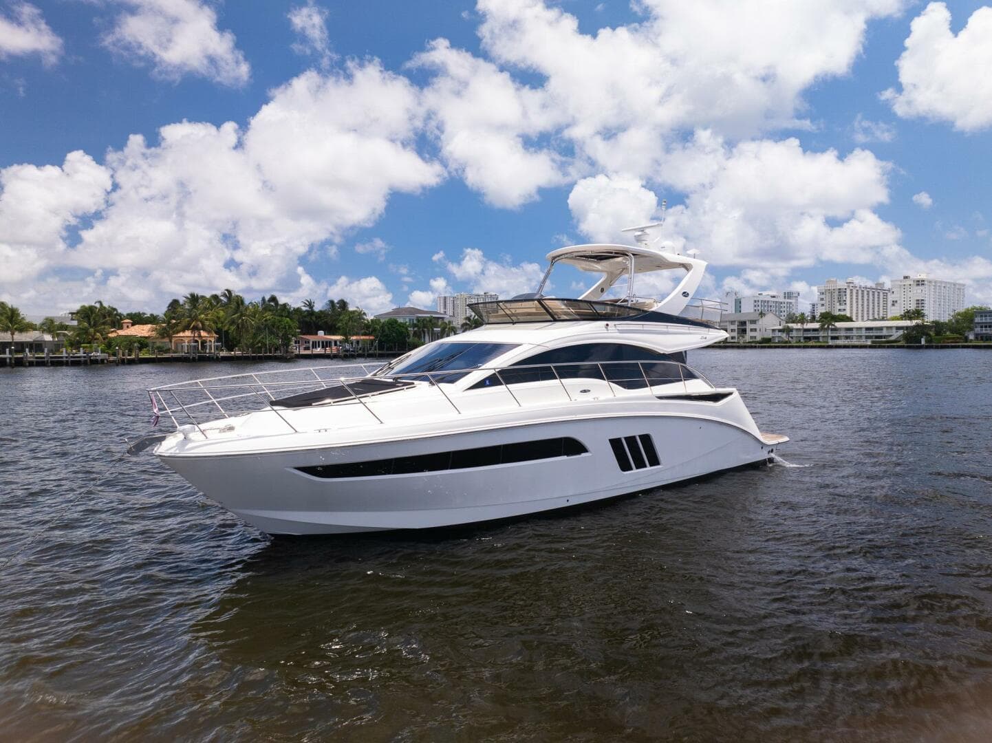 2016 Sea Ray 510 Fly for Sale in Fort Lauderdale, Florida Motor Yacht 4