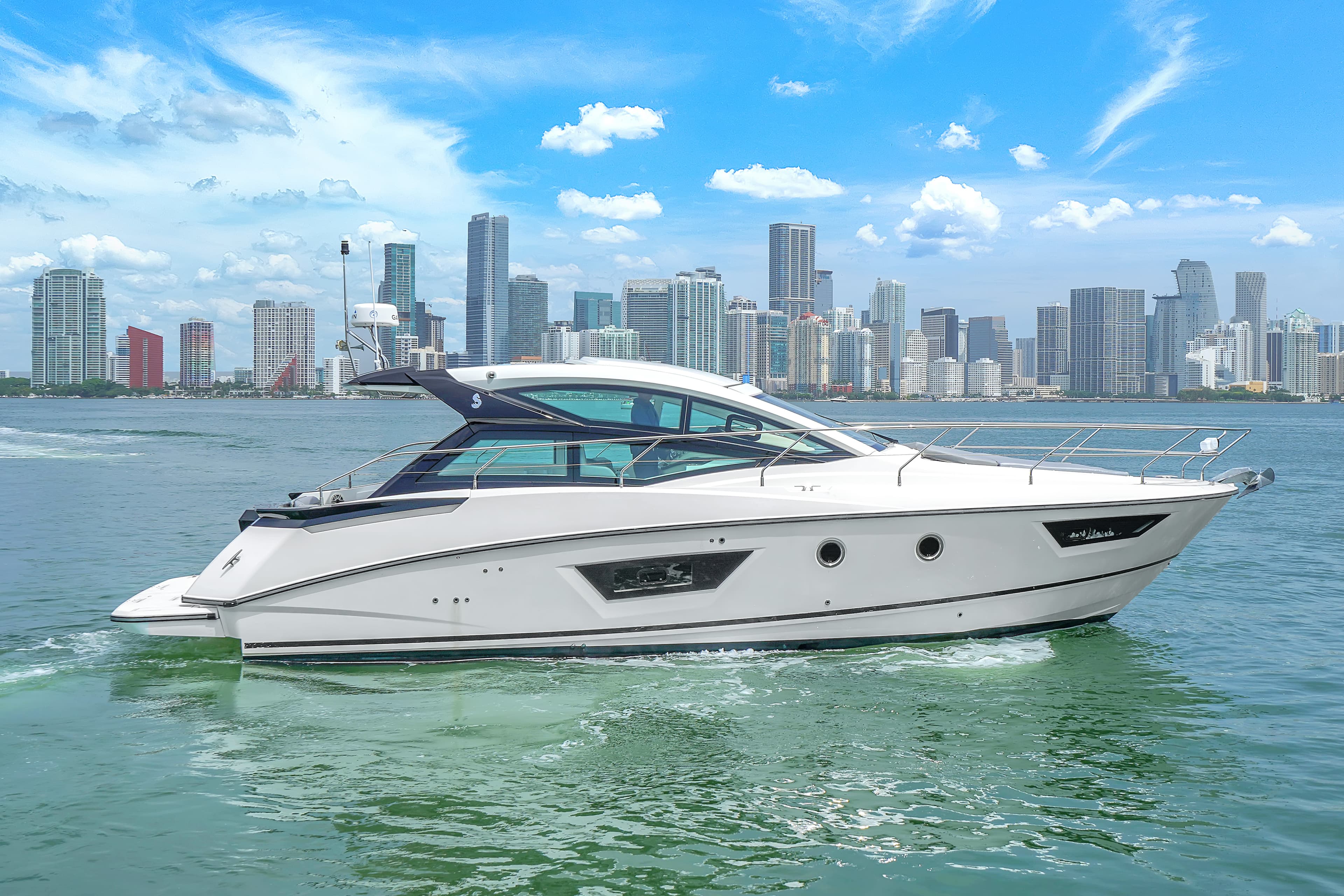 Beneteau Gran Turismo 40 in vendita