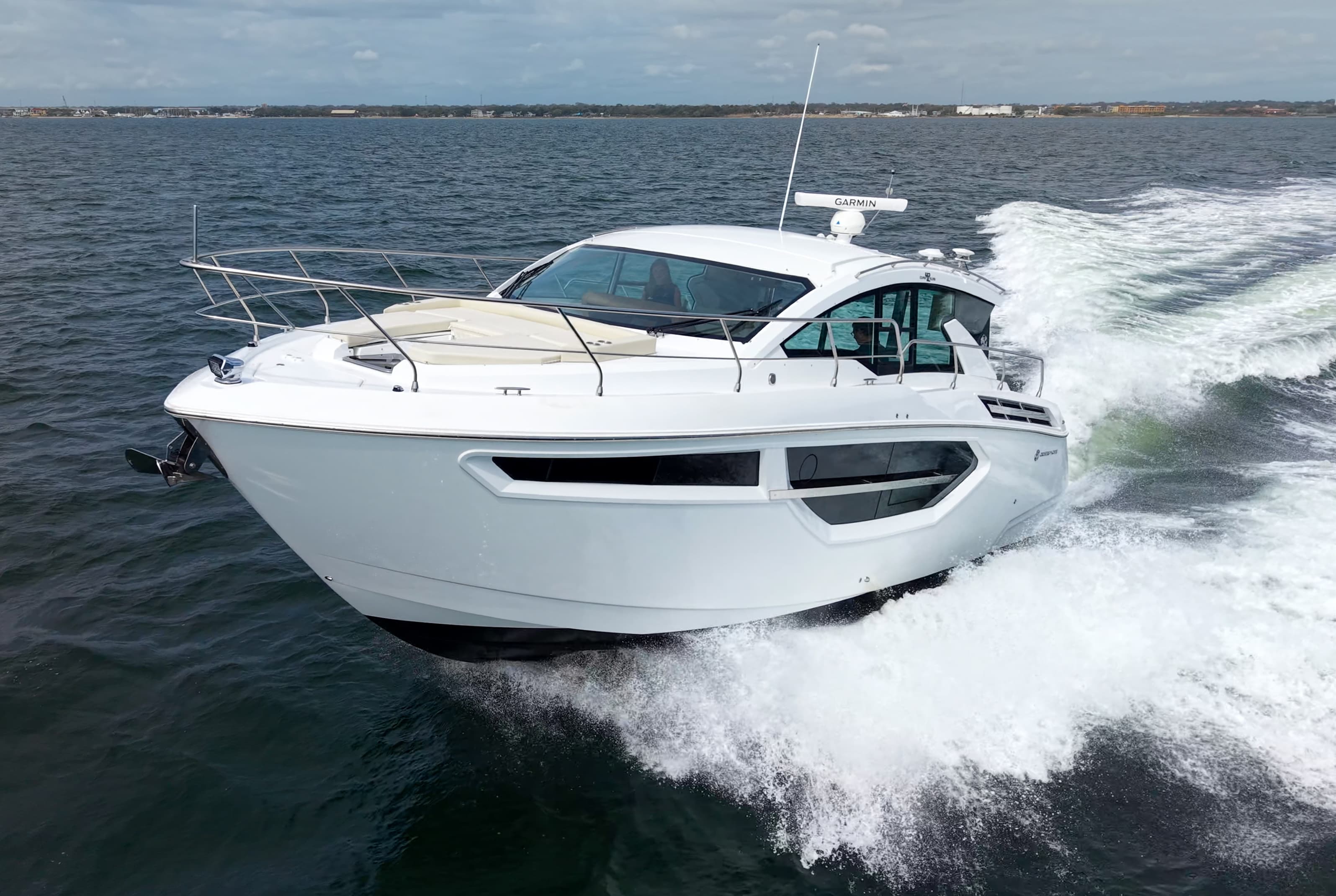 2026 Cruisers Yachts 42 Cantius for Sale in Pensacola, Florida Express Cruiser 2