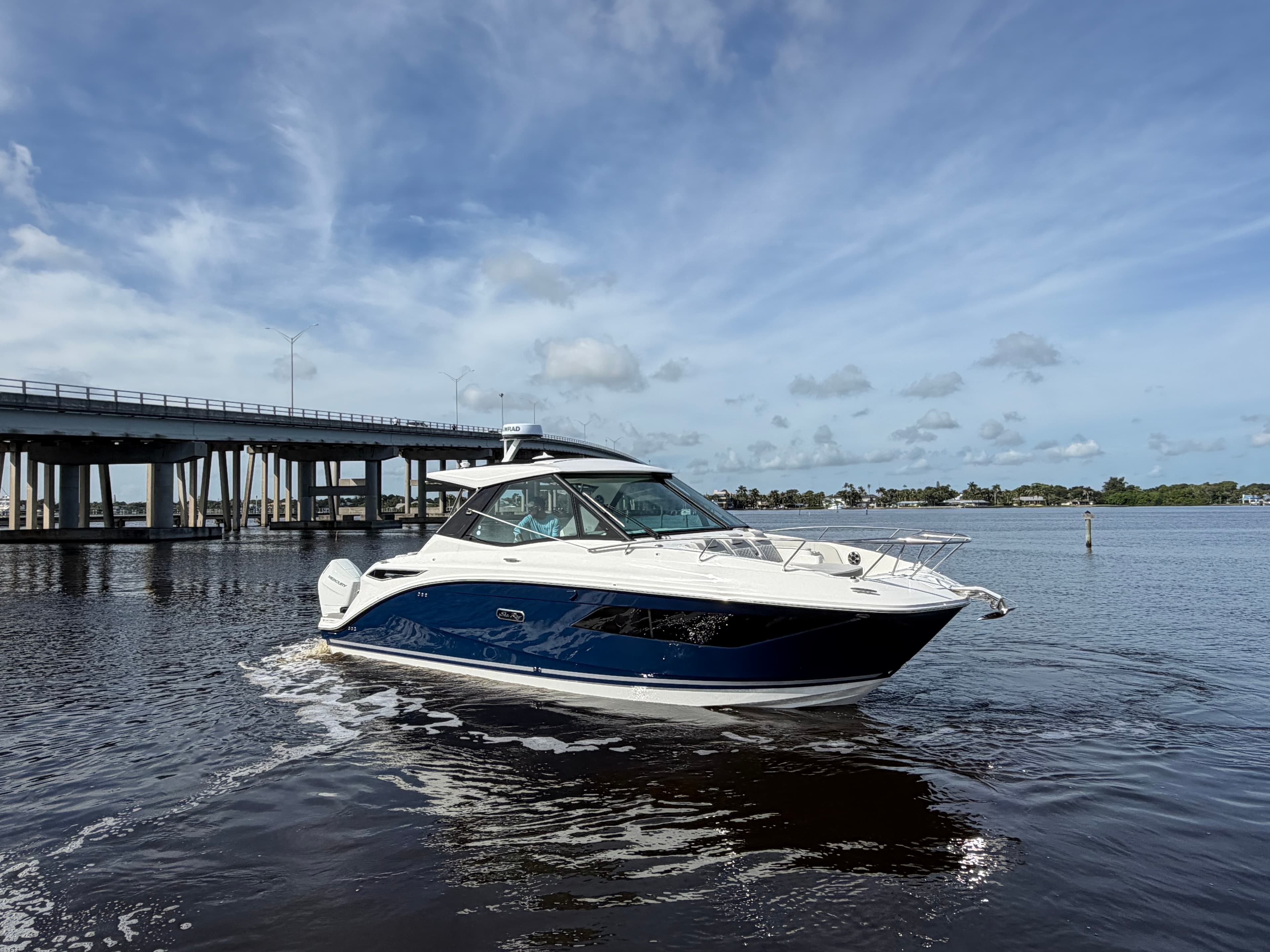 2027 Sea Ray Sundancer 320 Outboard for Sale in Stuart, Florida Express Cruiser 4
