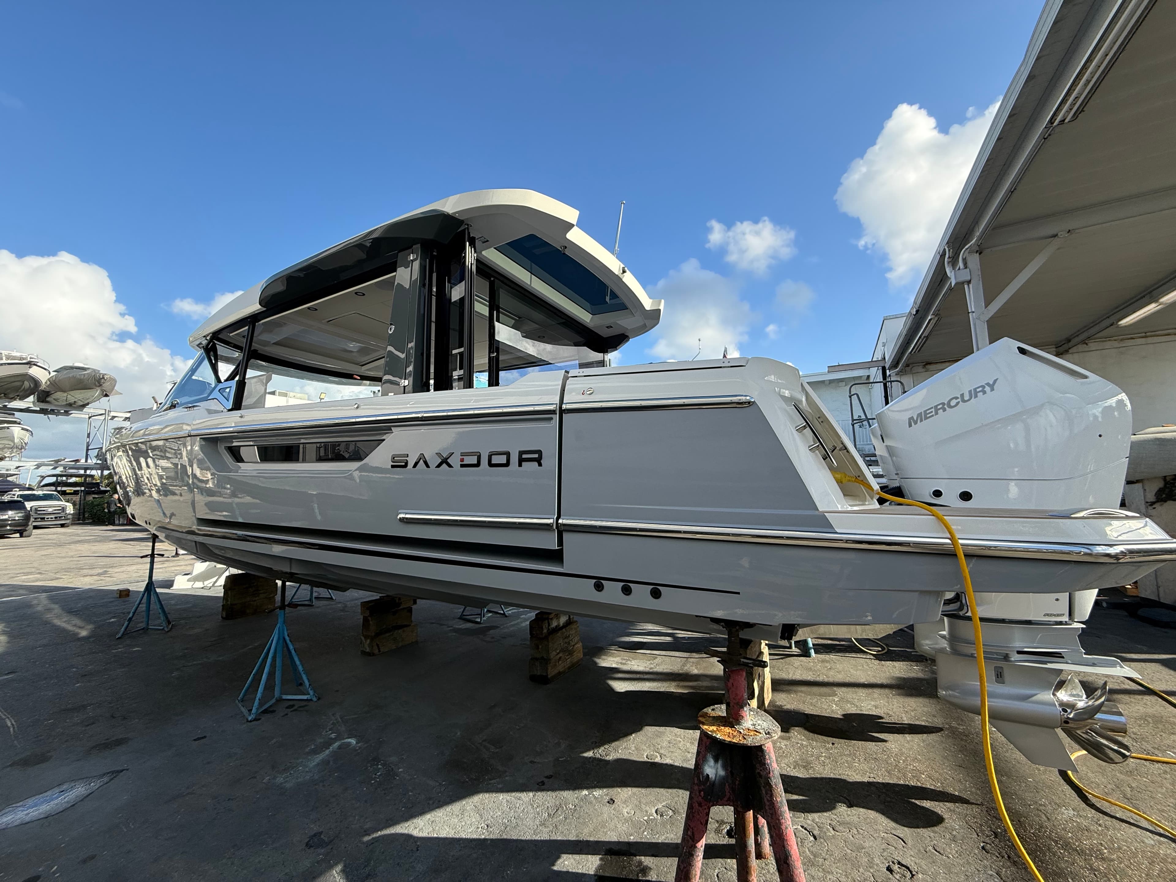 2026 Saxdor 400 GTO zum Verkauf in Sarasota, FL Express Cruiser 4