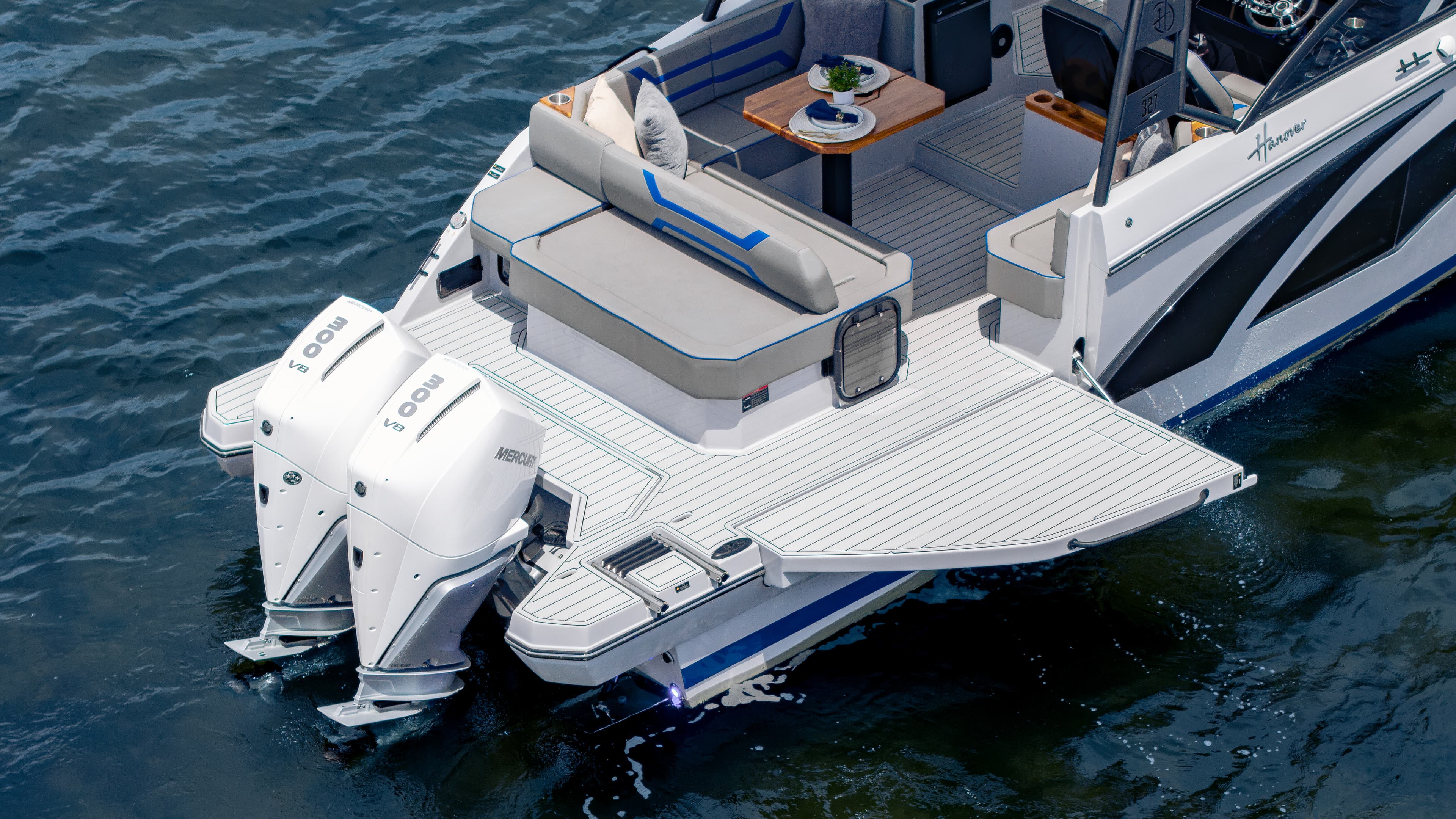 2027 Hanover Yachts 327 a la venta en Charleston, South Carolina Day Boats 4