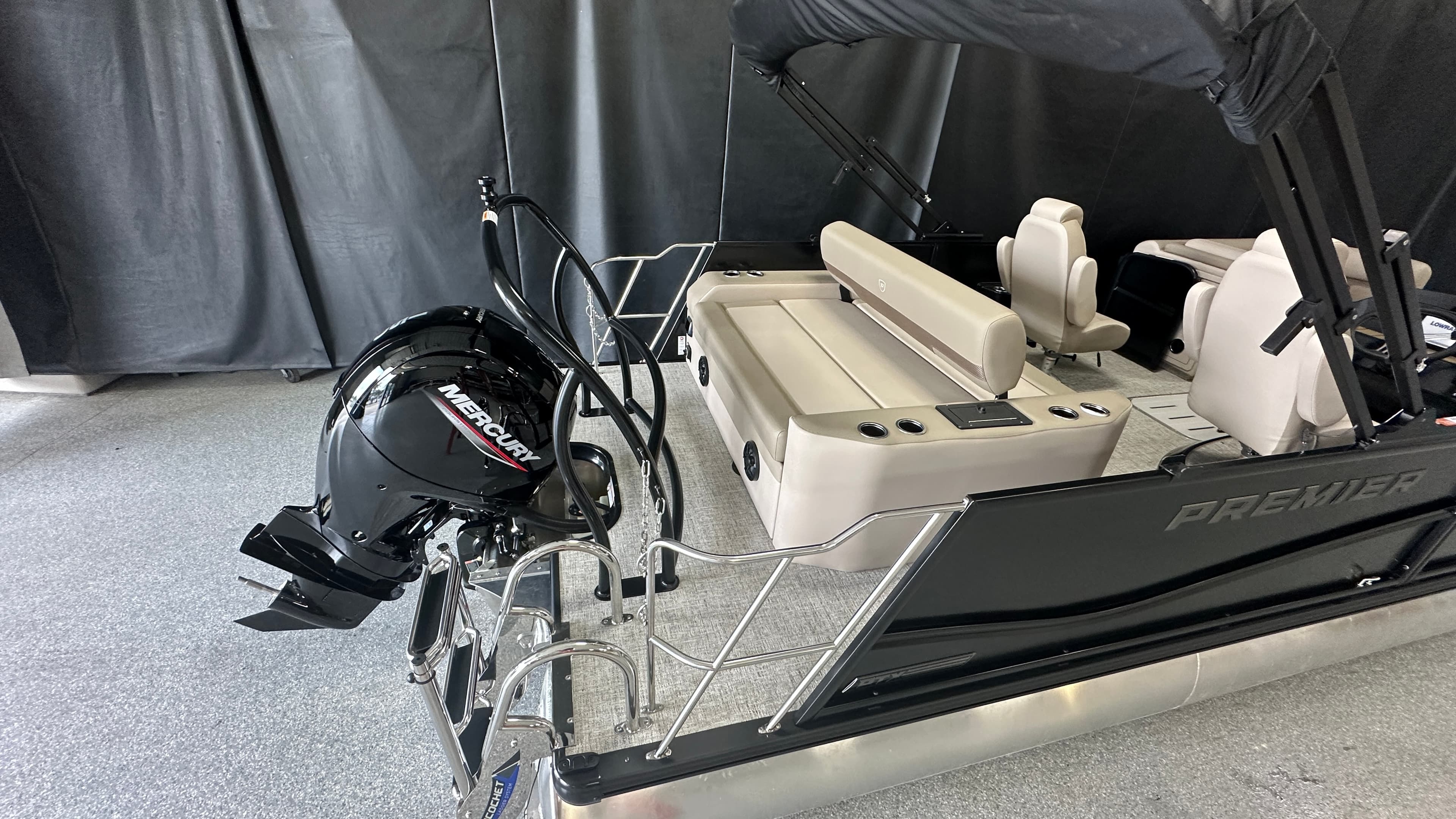 2026 Premier 210 Sunsation in vendita a Nisswa, Minnesota Pontoon Boats 3