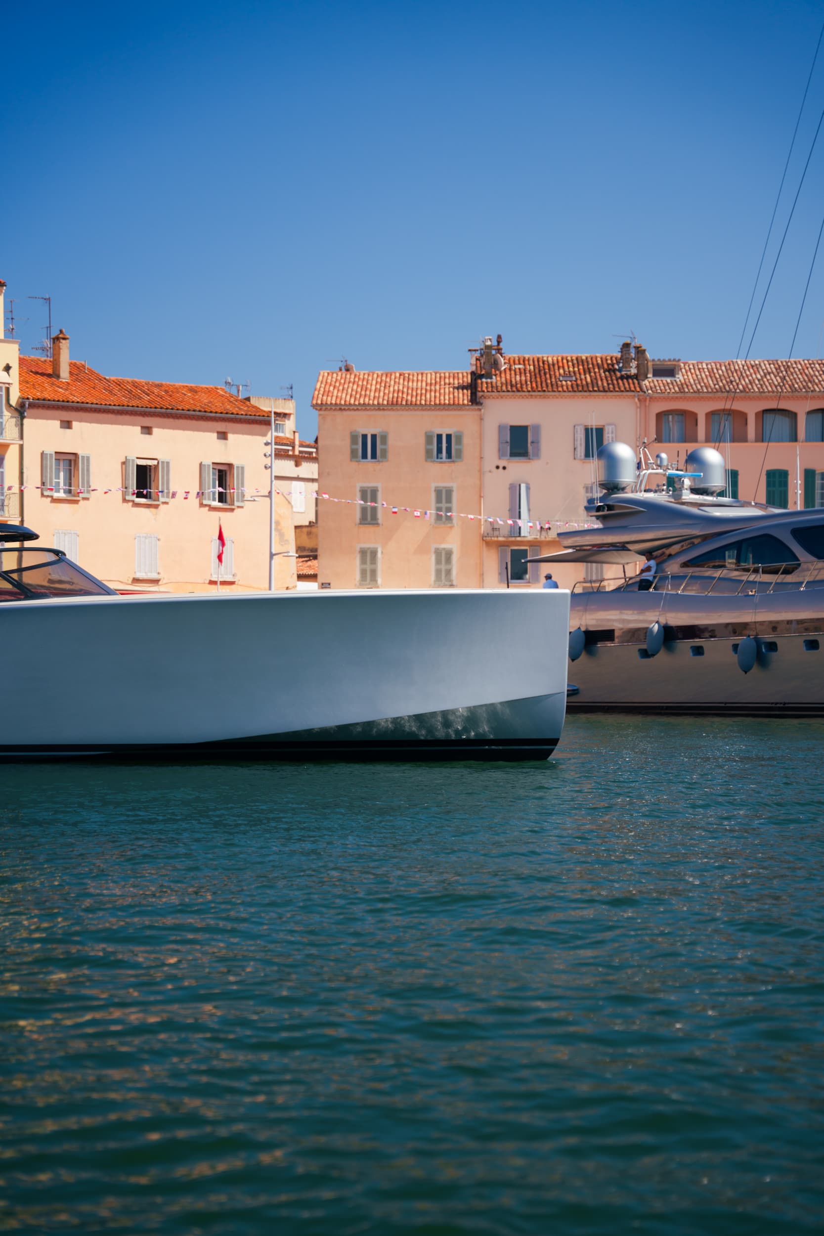 2023 VanDutch Yachts 56 for Sale in Cogolin, FR Motor Yacht 4