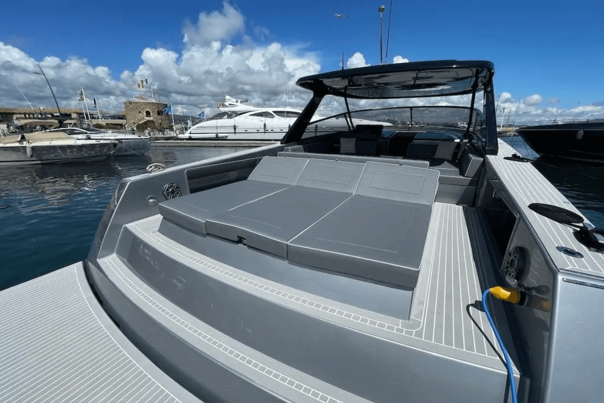 2023 VanDutch Yachts 56 for Sale in Cogolin, FR Motor Yacht 5