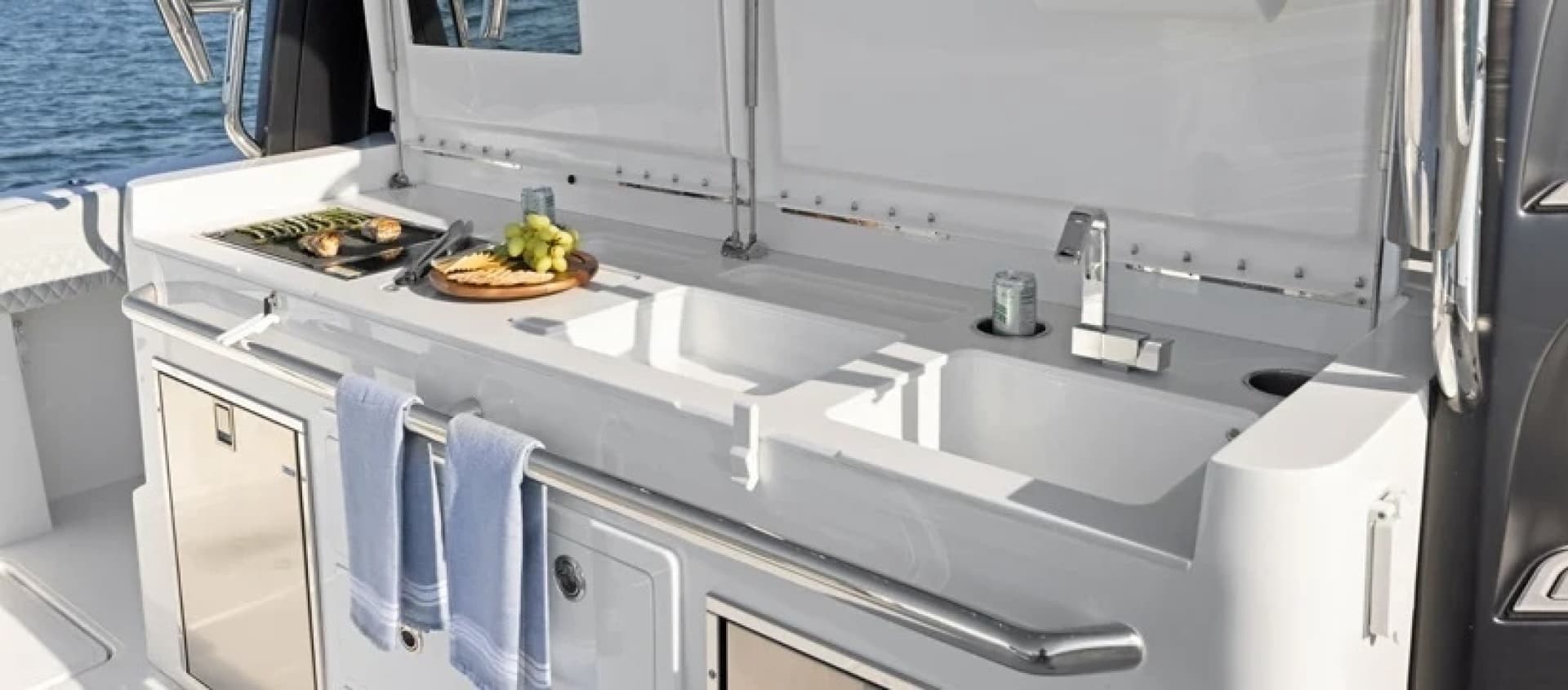 2025 Aquila 47 Molokai for Sale in Dubai, AE Power Catamarans 2