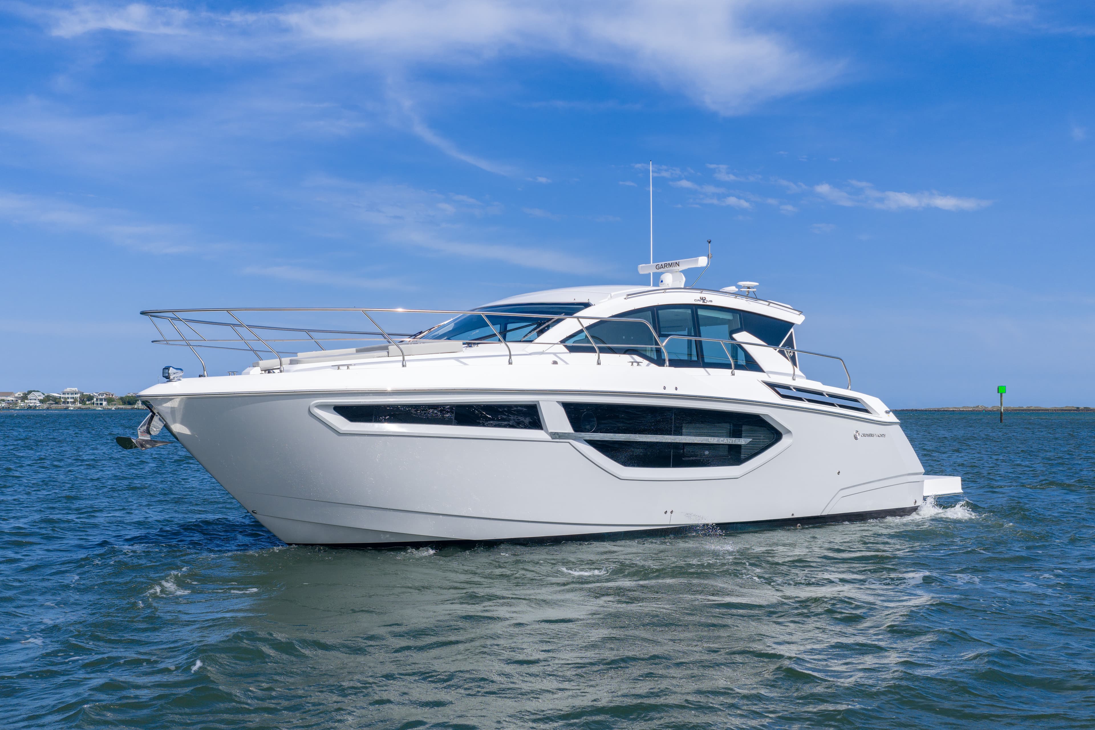 2026 Cruisers Yachts 42 Cantius a la venta en Wrightsville Beach, North Carolina Express Cruiser