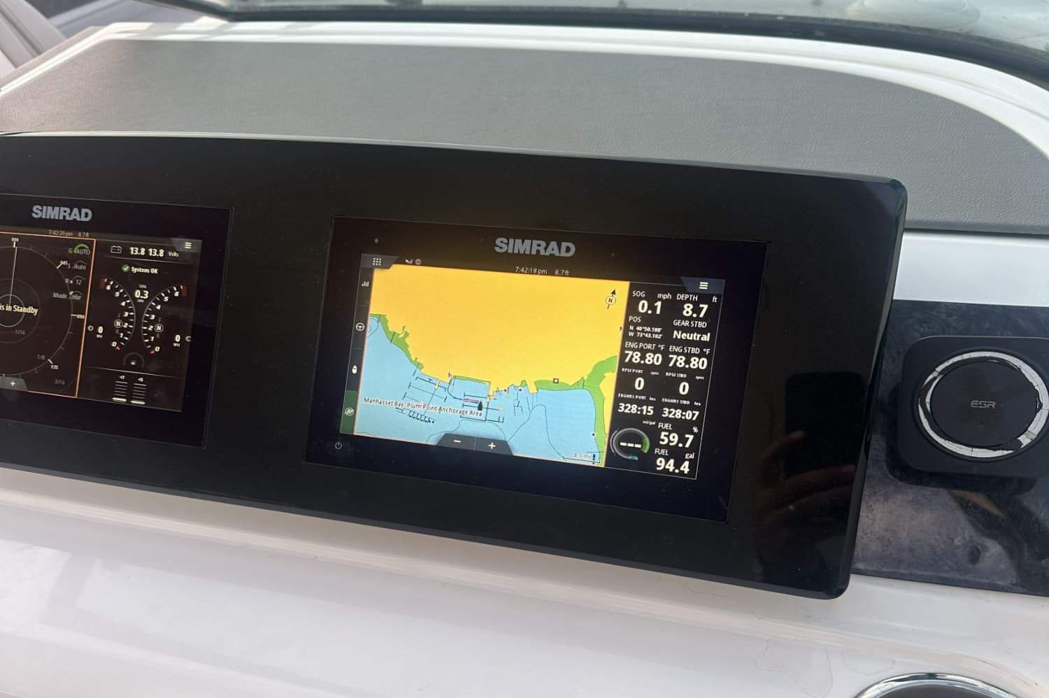 2021 Sea Ray SLX 310 Outboard for Sale in Huntington, NY Bowrider 3