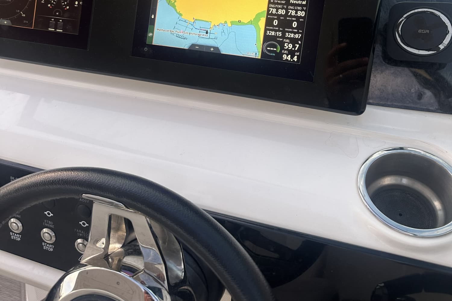 2021 Sea Ray SLX 310 Outboard for Sale in Huntington, NY Bowrider 4