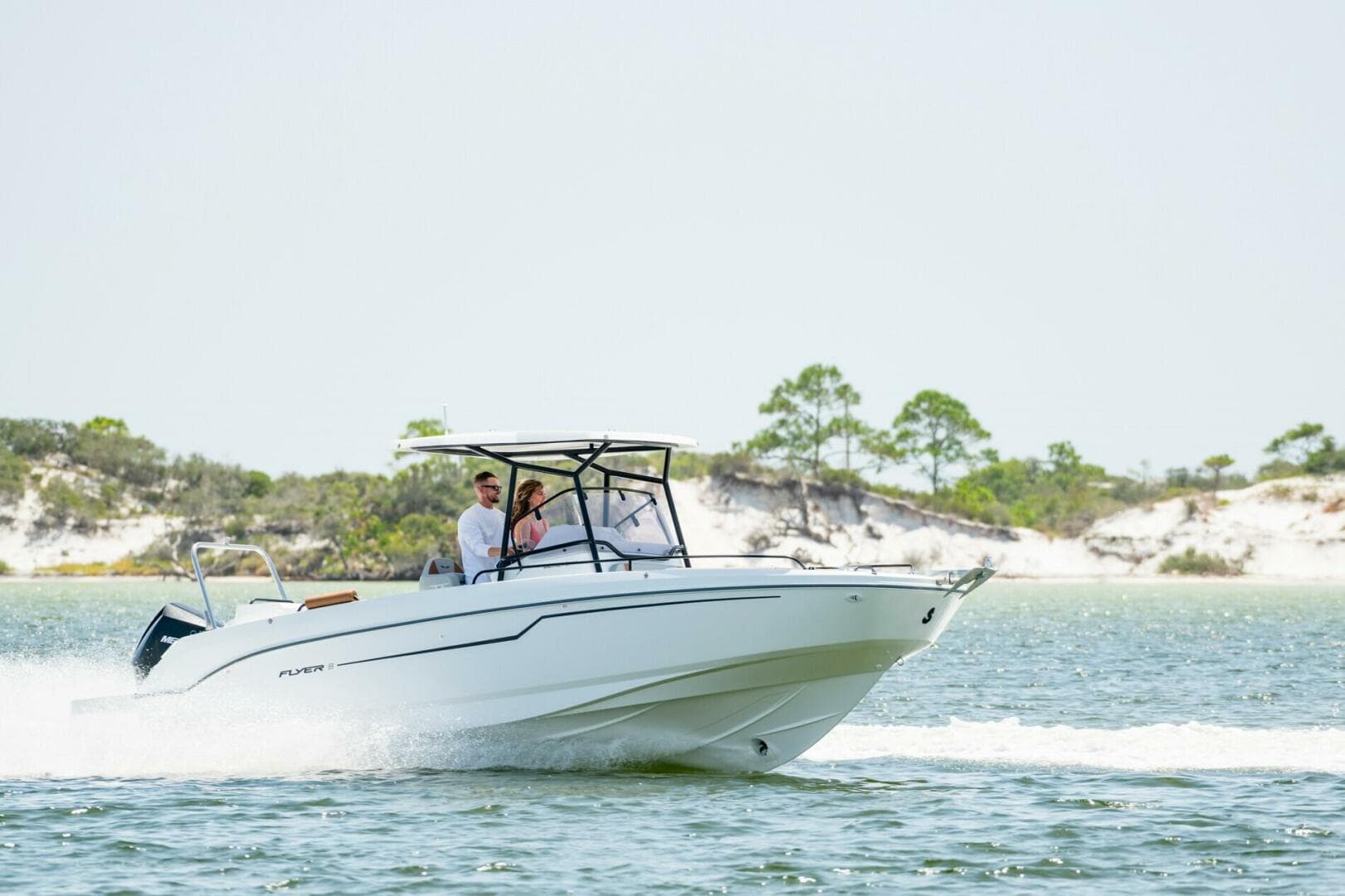 2026 Beneteau Flyer 8 SPACEdeck for Sale in South Dartmouth, Massachusetts Center Console