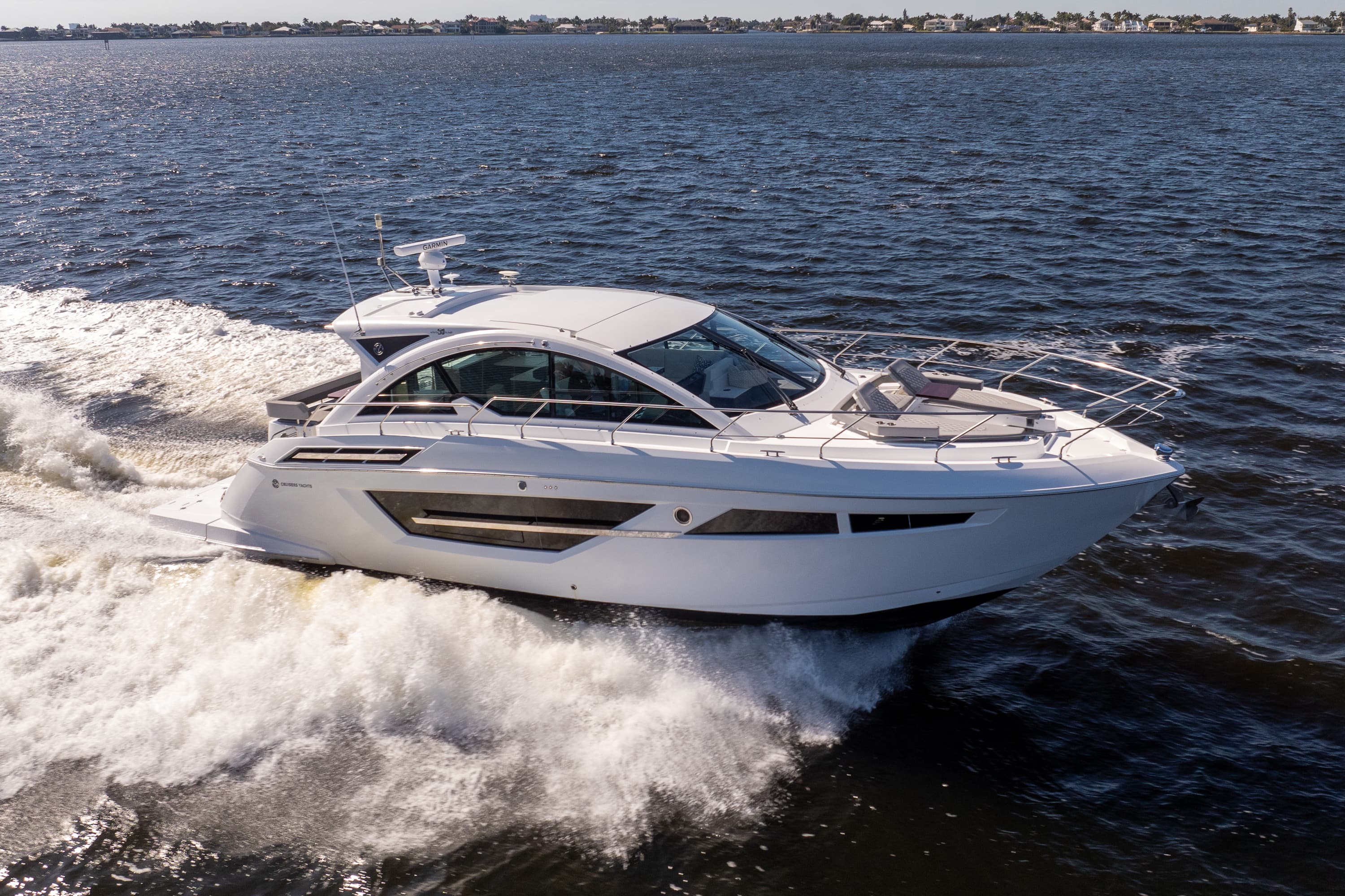 2020 Cruisers Yachts 50 Cantius zum Verkauf in Fort Myers, FL Motor Yacht 2