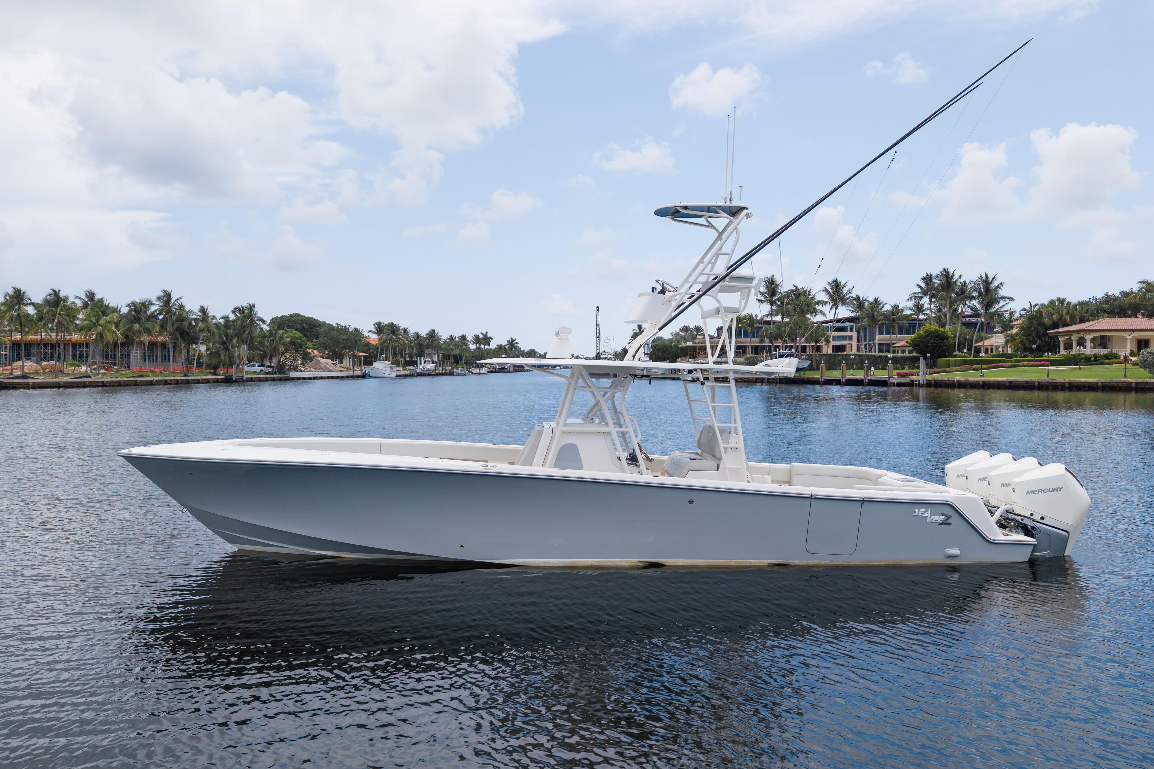 2024 SeaVee 390z for Sale in Coral Gables, Florida Center Console