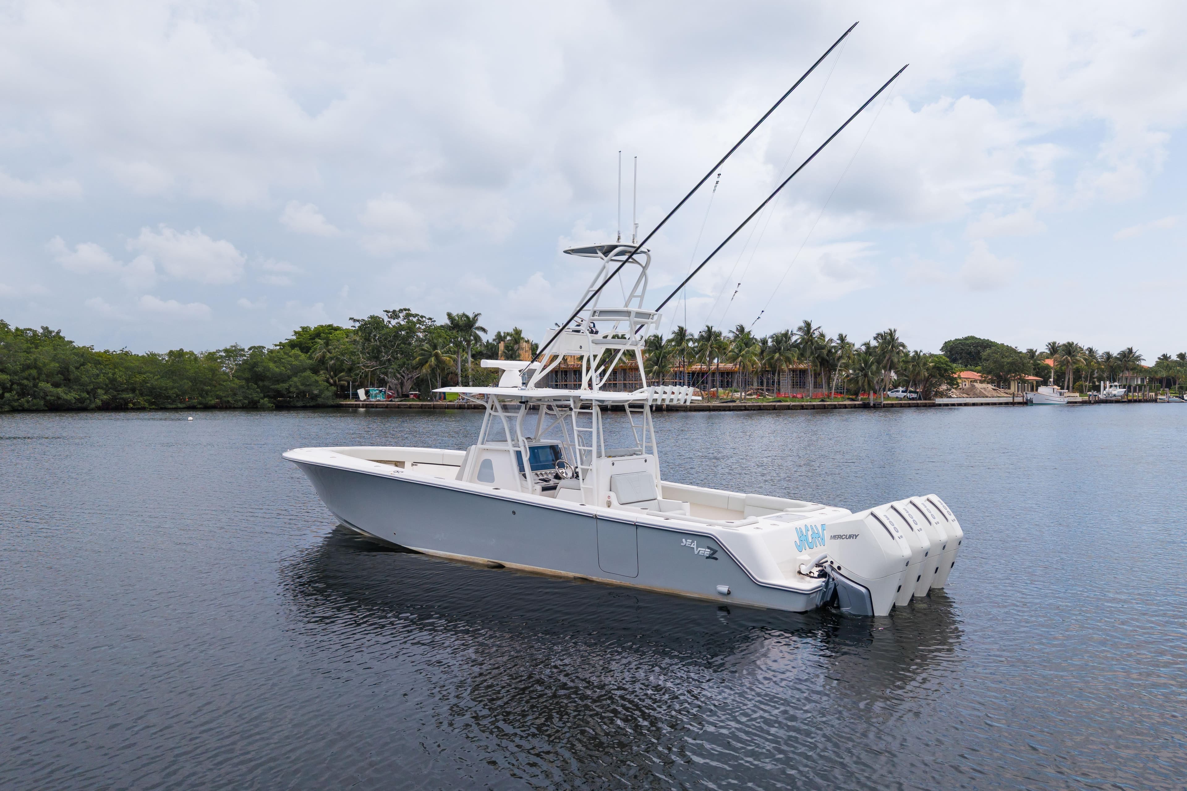 2024 SeaVee 390z for Sale in Coral Gables, Florida Center Console 2
