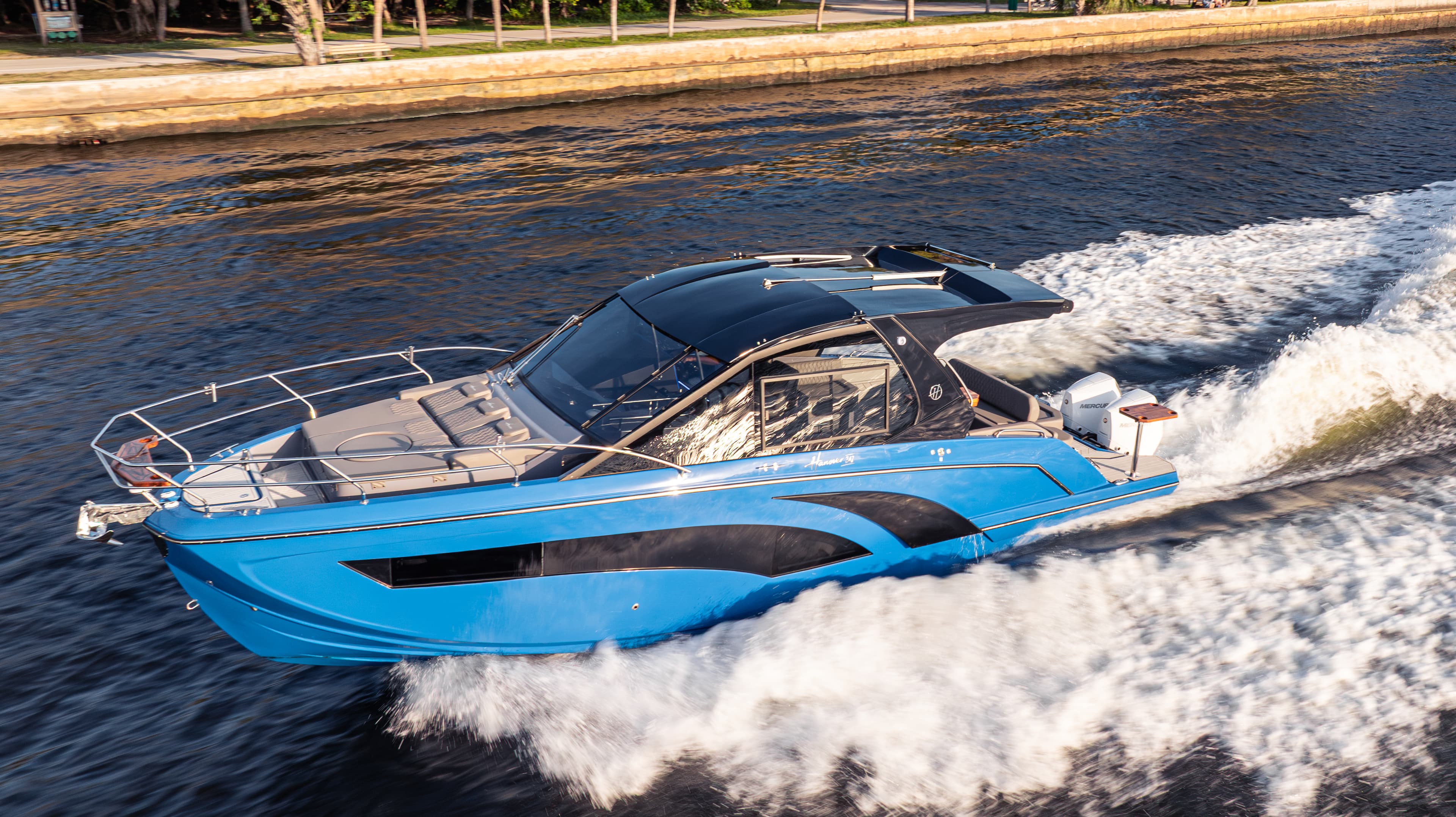 2027 Hanover Yachts 347 zum Verkauf in East Hampton, New York Express Cruiser