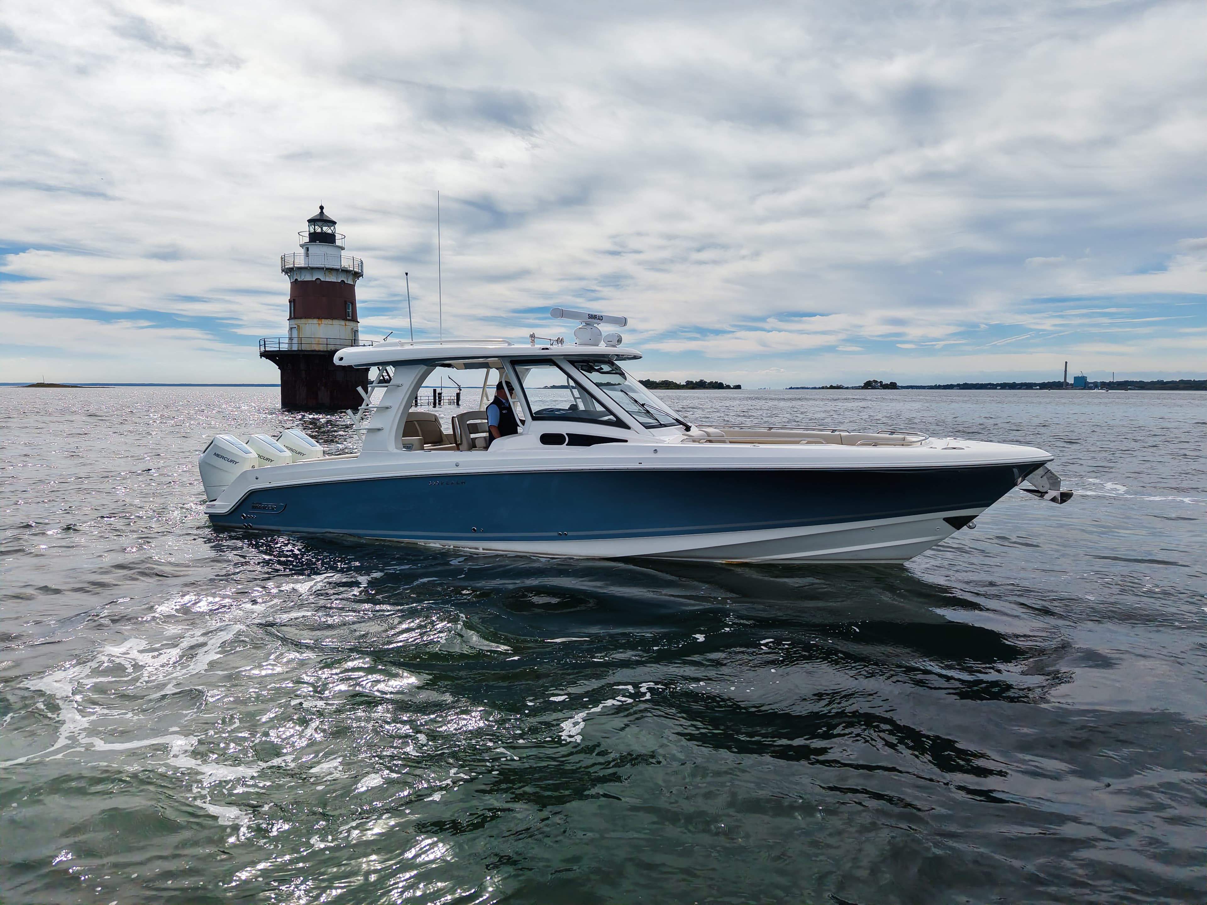 2027 Boston Whaler 350 Realm for Sale in Norwalk, Connecticut Bowrider