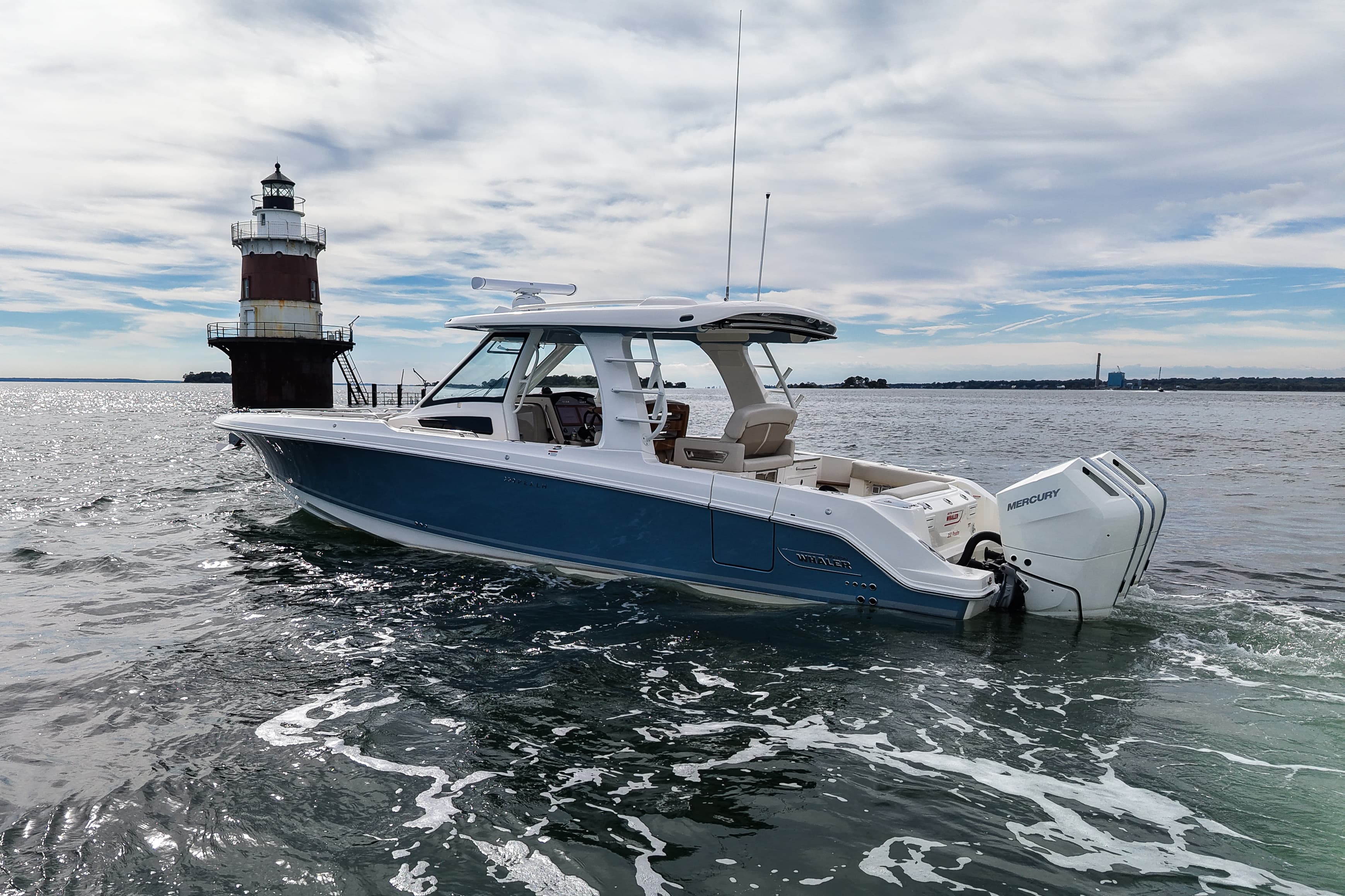 2027 Boston Whaler 350 Realm for Sale in Norwalk, Connecticut Bowrider 3