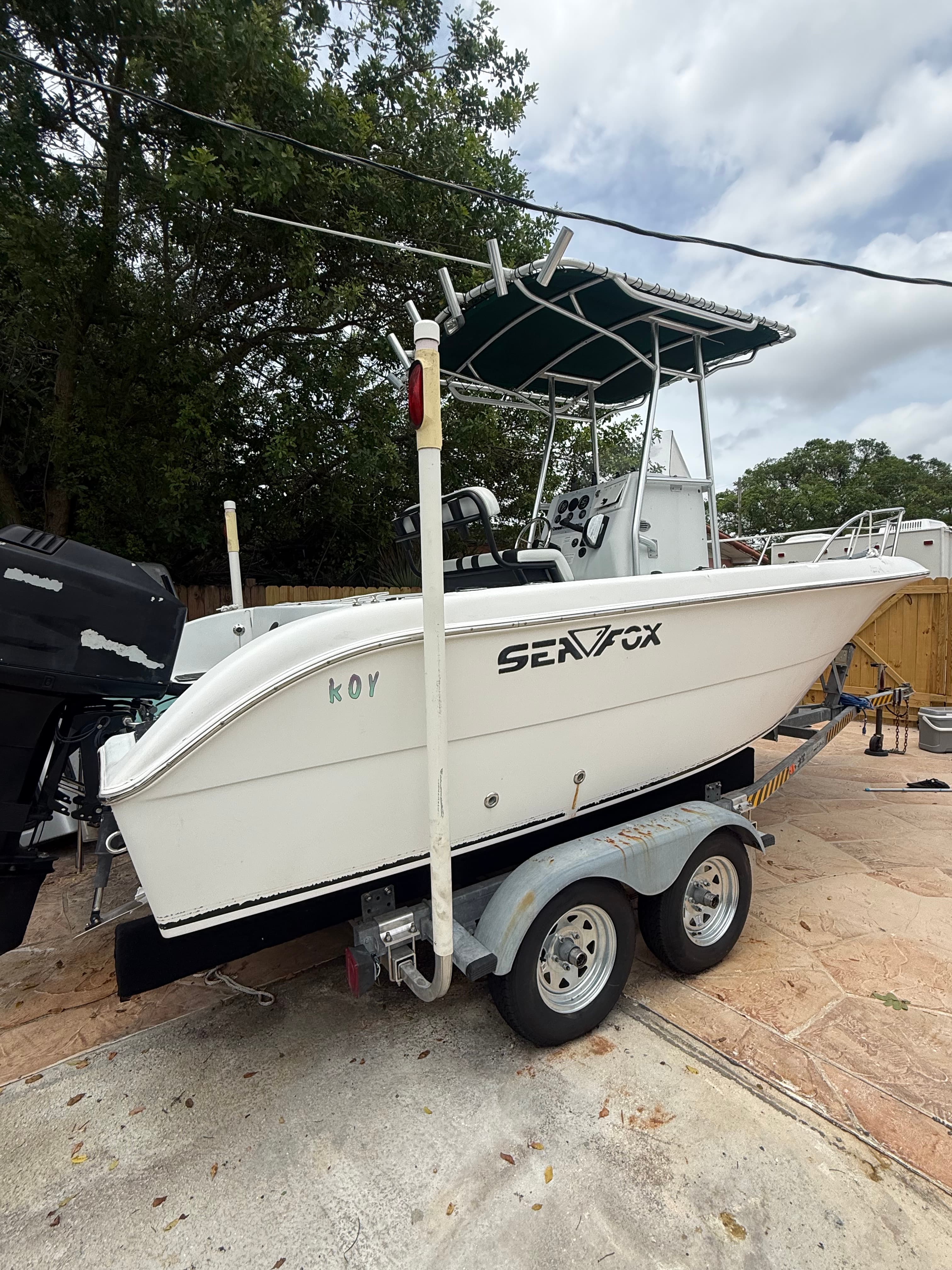 2005 Sea Fox Boats 237 Center Console for Sale in Hialeah, Florida Center Console