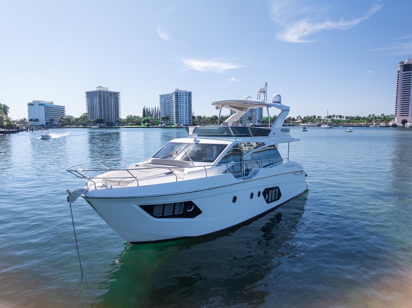 2020 Absolute 50 FLY for Sale in Boca Raton, Florida Flybridge 3