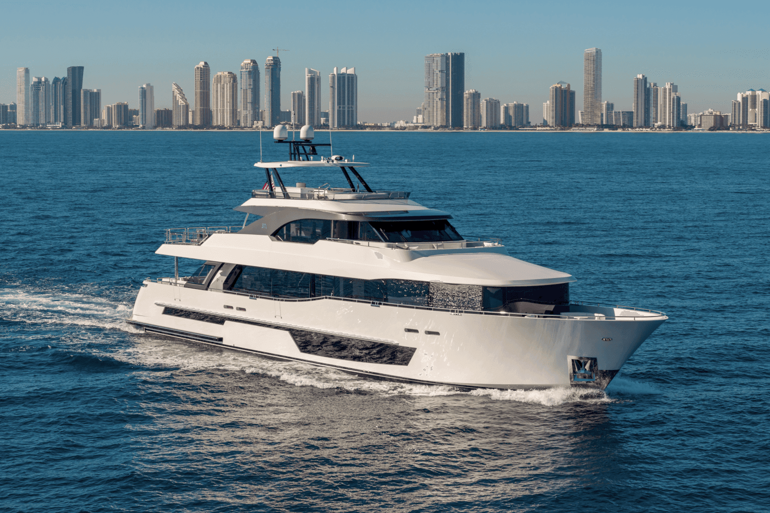 2027 Ocean Alexander 37L in vendita a Pompano Beach, FL Megayacht