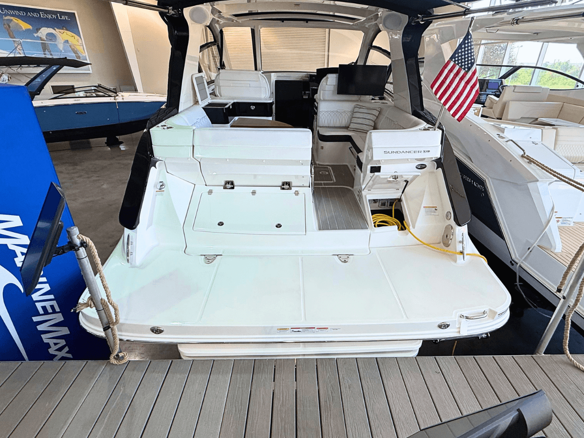 2027 Sea Ray Sundancer 370 à vendre à Lewisville, TX Cruiser 4