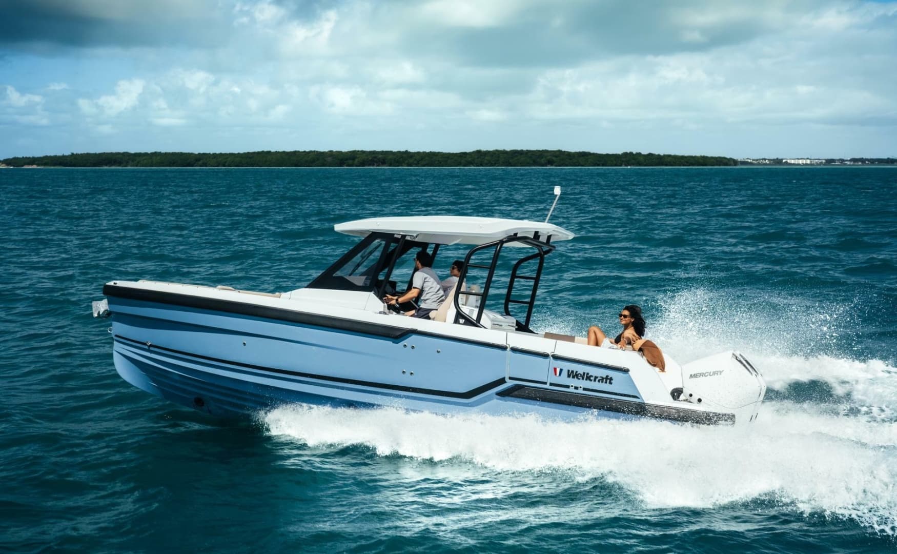 2027 Wellcraft 28 T-Top for Sale in South Dartmouth, Massachusetts Center Console