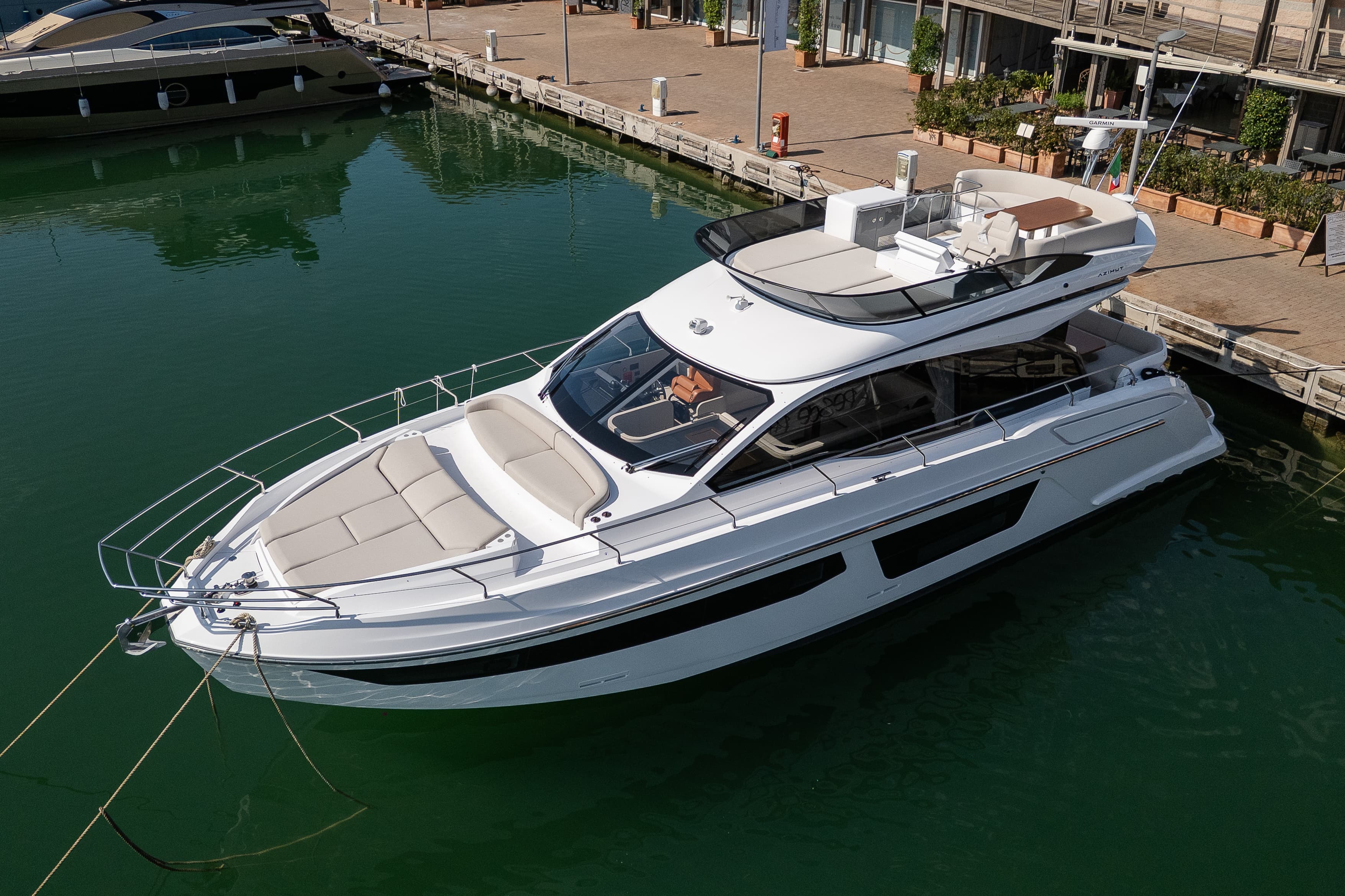 2027 Azimut Fly 53 zum Verkauf in Varazze, IT Flybridge