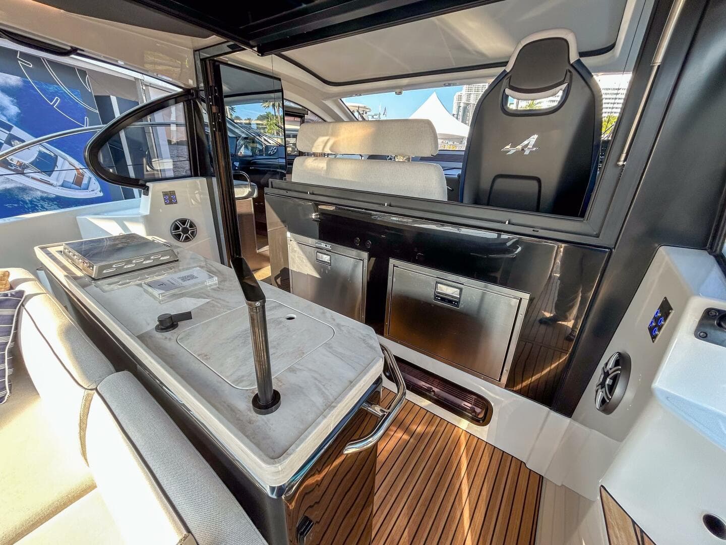 2026 Beneteau Gran Turismo 40 for Sale in South Dartmouth, Massachusetts Express Cruiser 3
