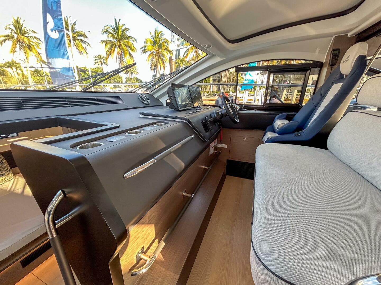 2026 Beneteau Gran Turismo 40 for Sale in South Dartmouth, Massachusetts Express Cruiser 4
