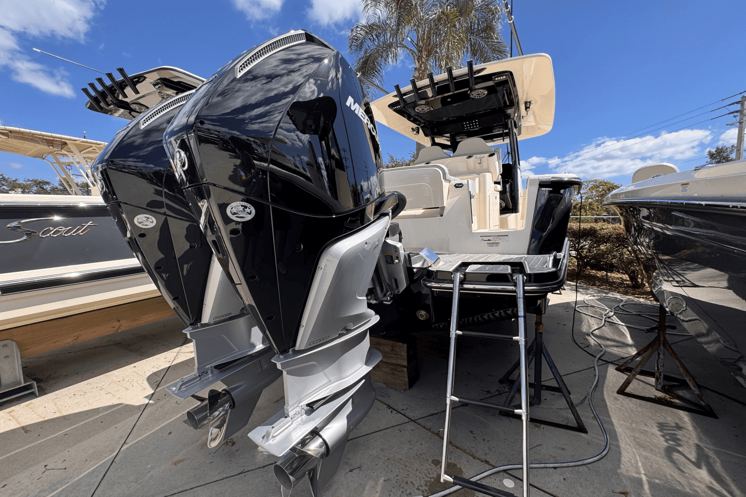 2025 Scout Boats 305 LXF for Sale in Palm Beach Gardens, FL Center Console 4