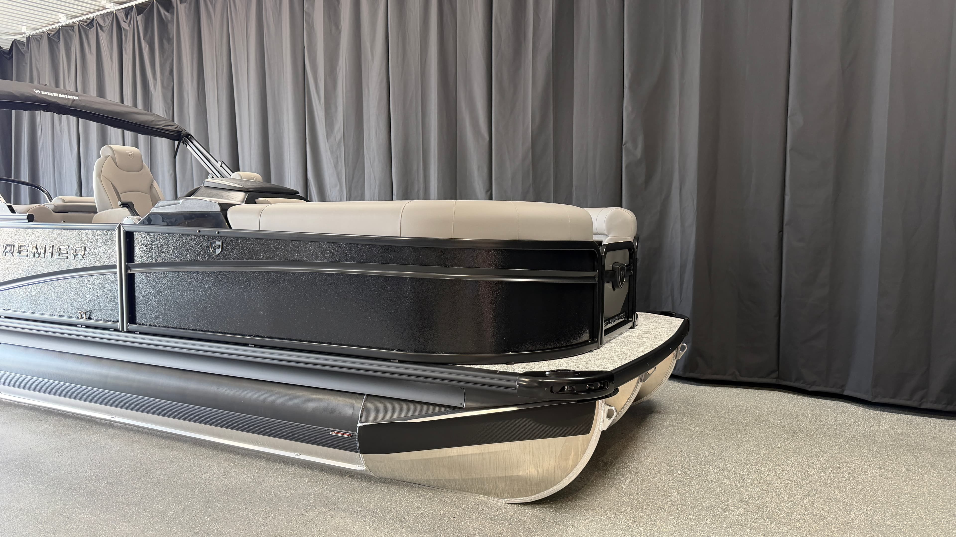 2027 Premier 230 Sunsation zum Verkauf in Nisswa, Minnesota Pontoon Boats 4