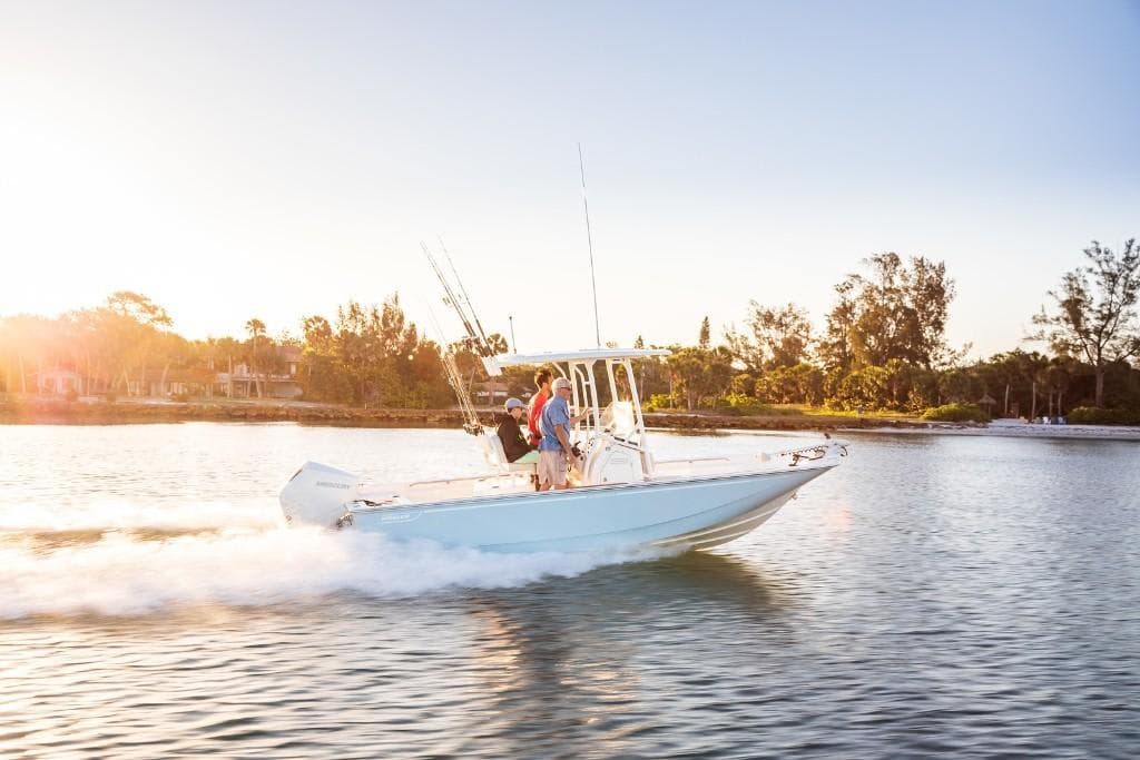 2027 Boston Whaler 210 Montauk zum Verkauf in Fort Myers, FL Center Console 4