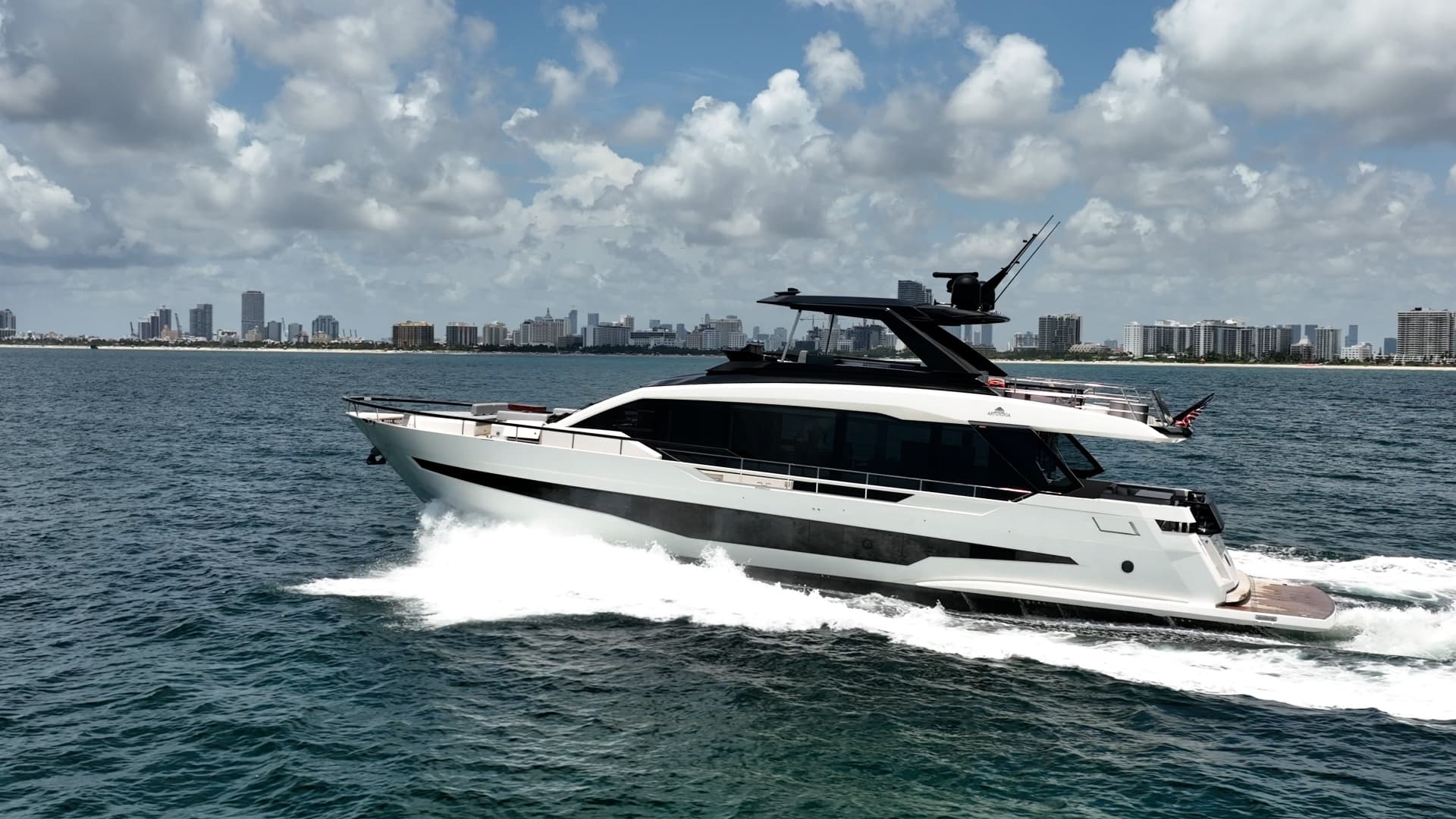 2023 Astondoa As8 for Sale in Miami Beach, Florida Flybridge 3