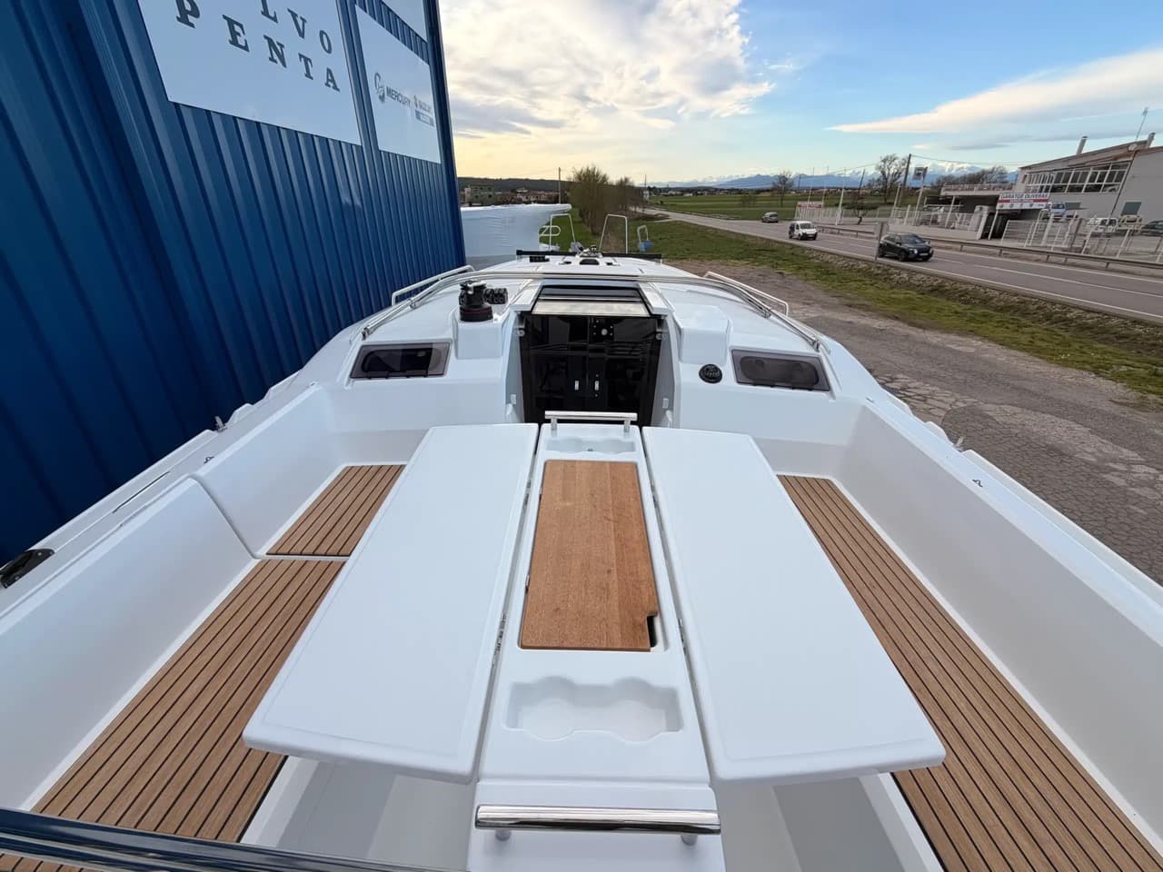 2026 Beneteau Oceanis 34.1 in vendita a Empuriabrava, ES Daysailer 5
