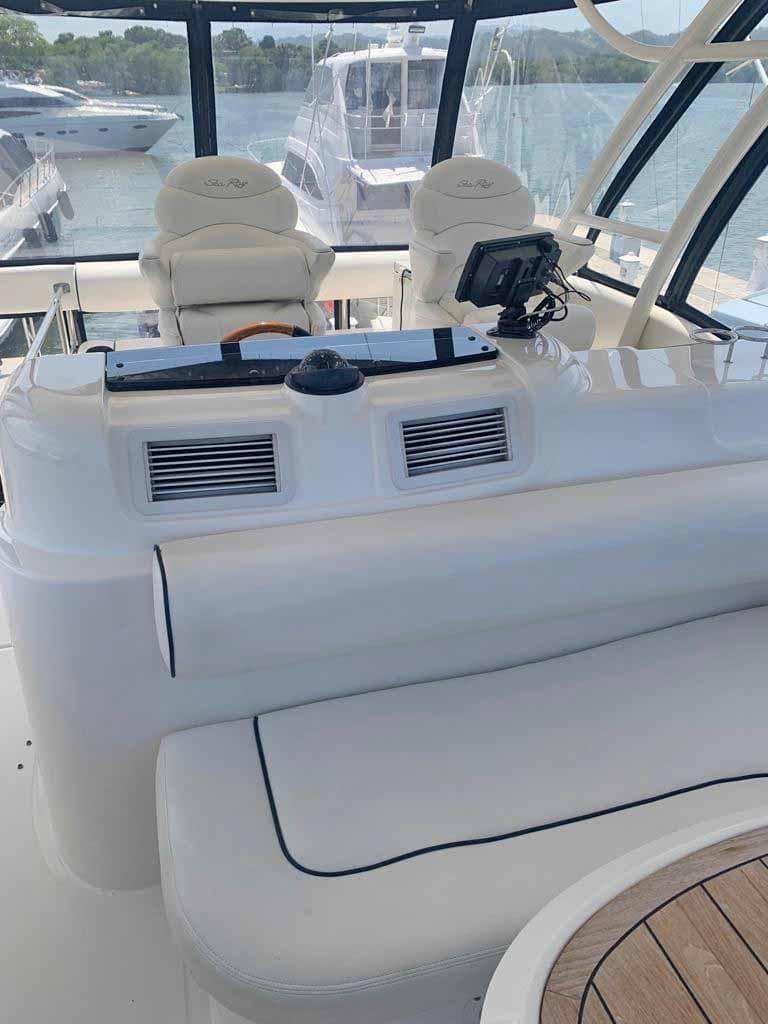 2005 Sea Ray 550 Sedan Bridge zum Verkauf in Higuerote, VE Flybridge 4