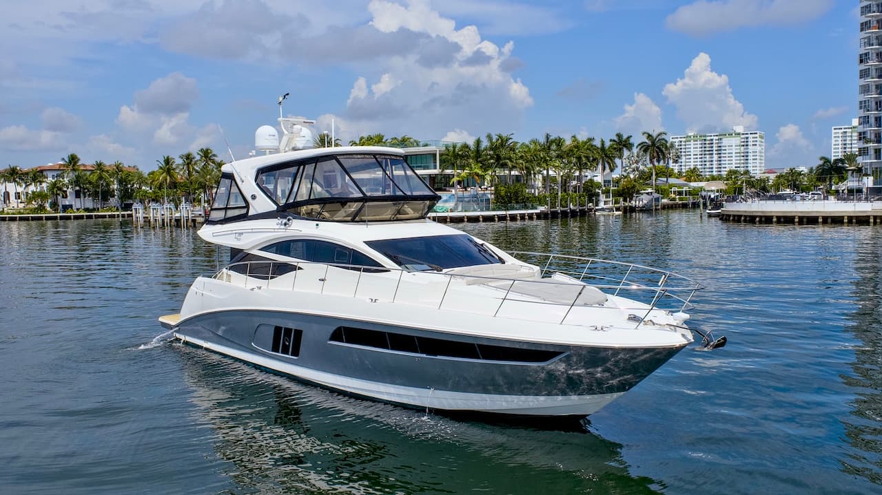 2017 Sea Ray L590 Flybridge for Sale in North Miami, Florida Flybridge 4